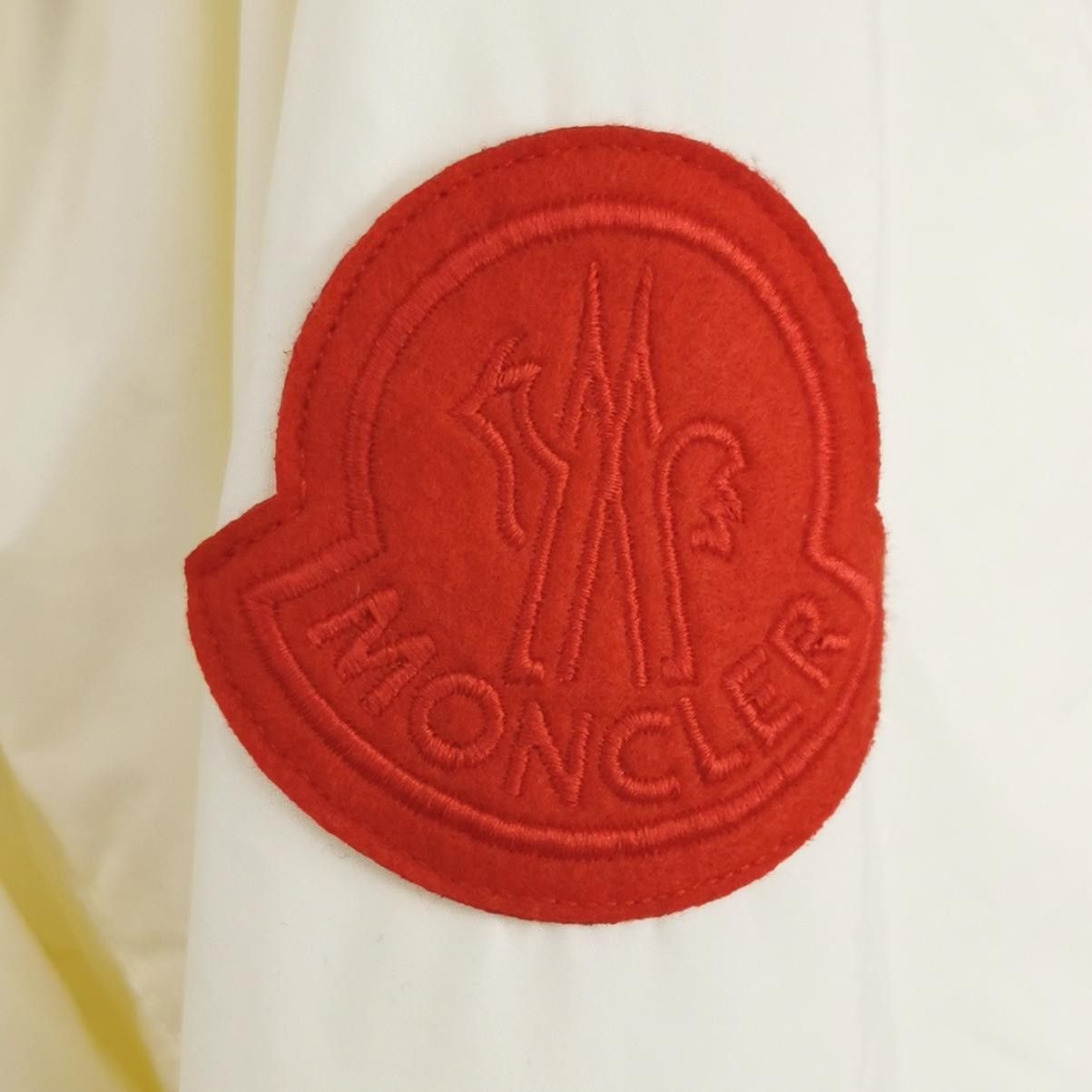 Moncler Moncler Octano L Zip Hooded Jacket w/ Arm Logo Size US L / EU 52-54 / 3 - 5 Thumbnail