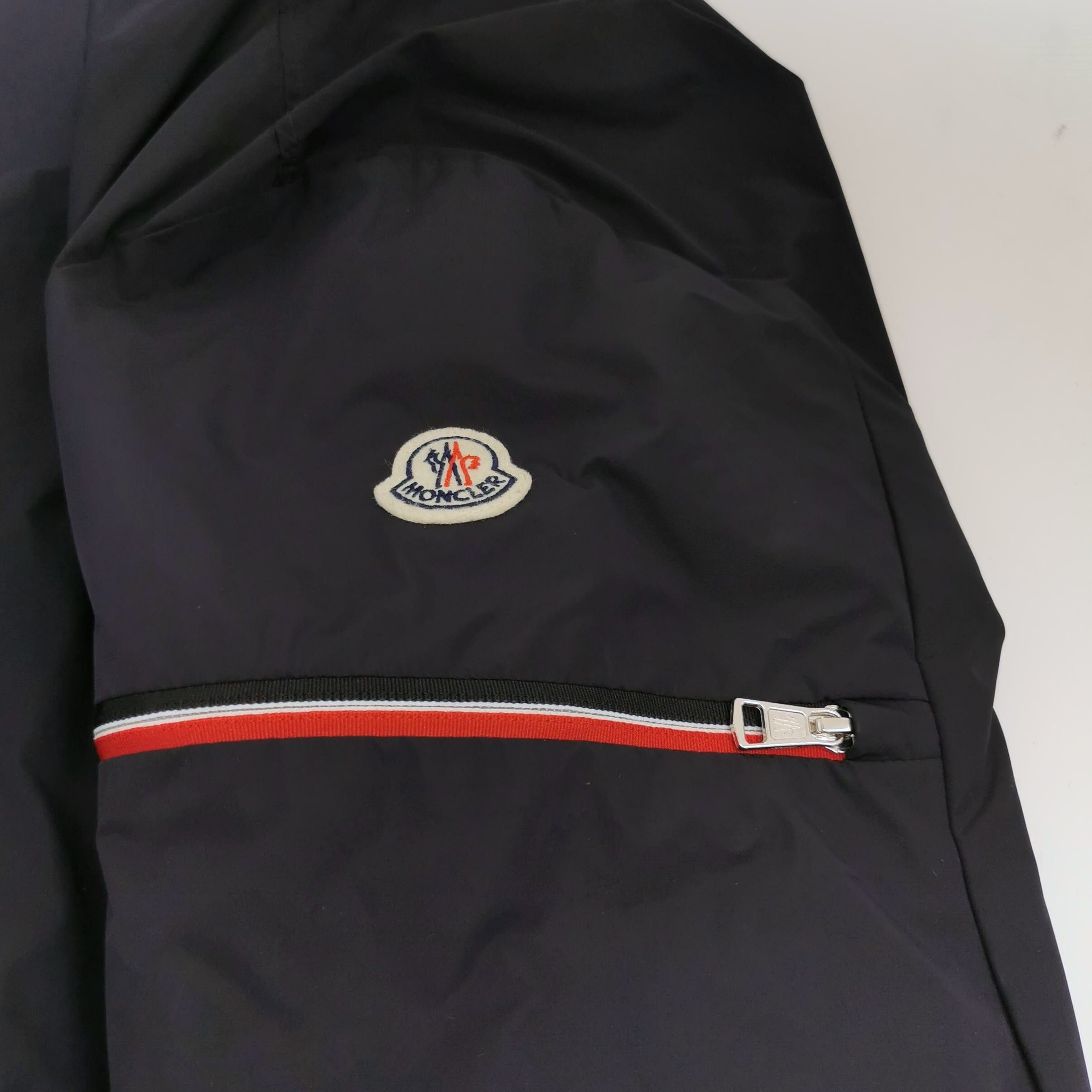 Moncler Moncler Logo Zip Jacket Size XL Size US L / EU 52-54 / 3 - 5 Thumbnail