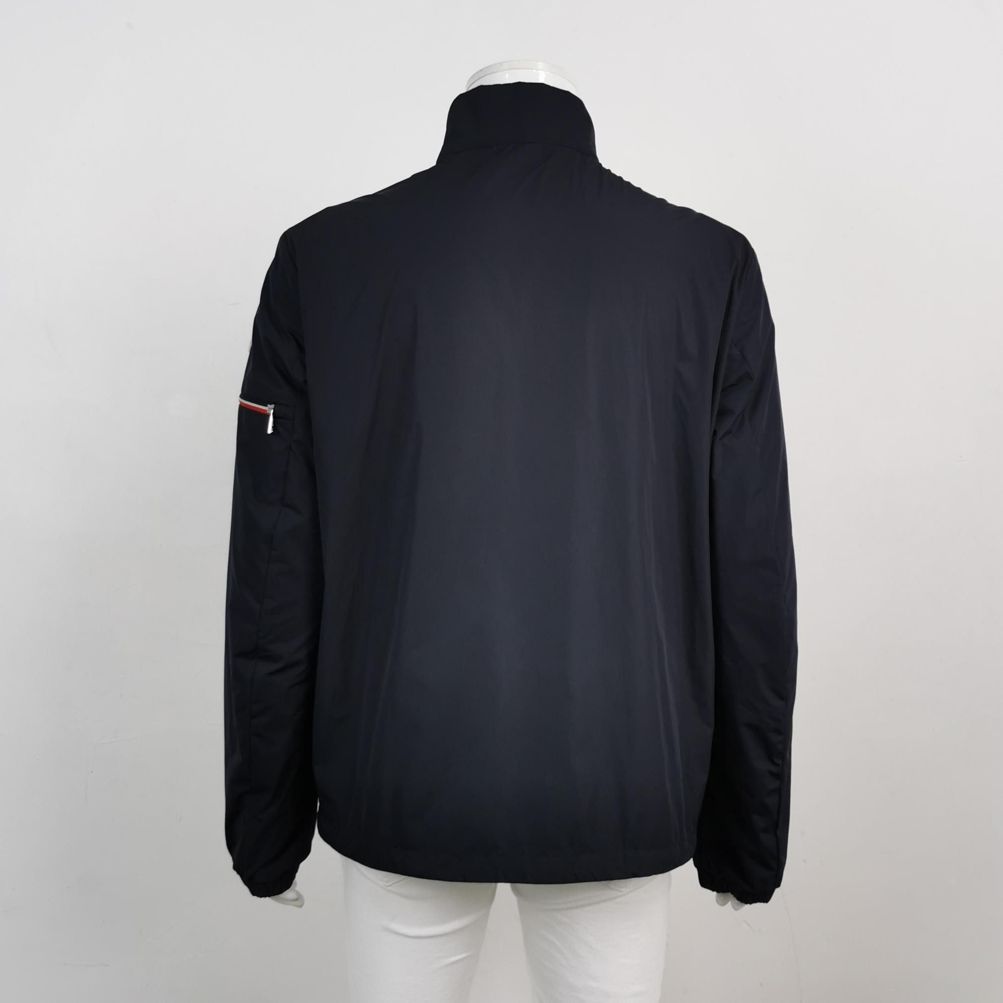 Moncler Moncler Logo Zip Jacket Size XL Size US L / EU 52-54 / 3 - 3 Thumbnail