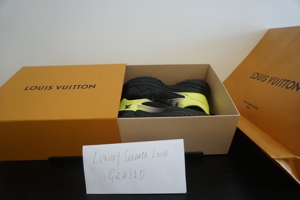 Louis Vuitton Black/Green Leather and Mesh Run Away Pulse Sneakers
