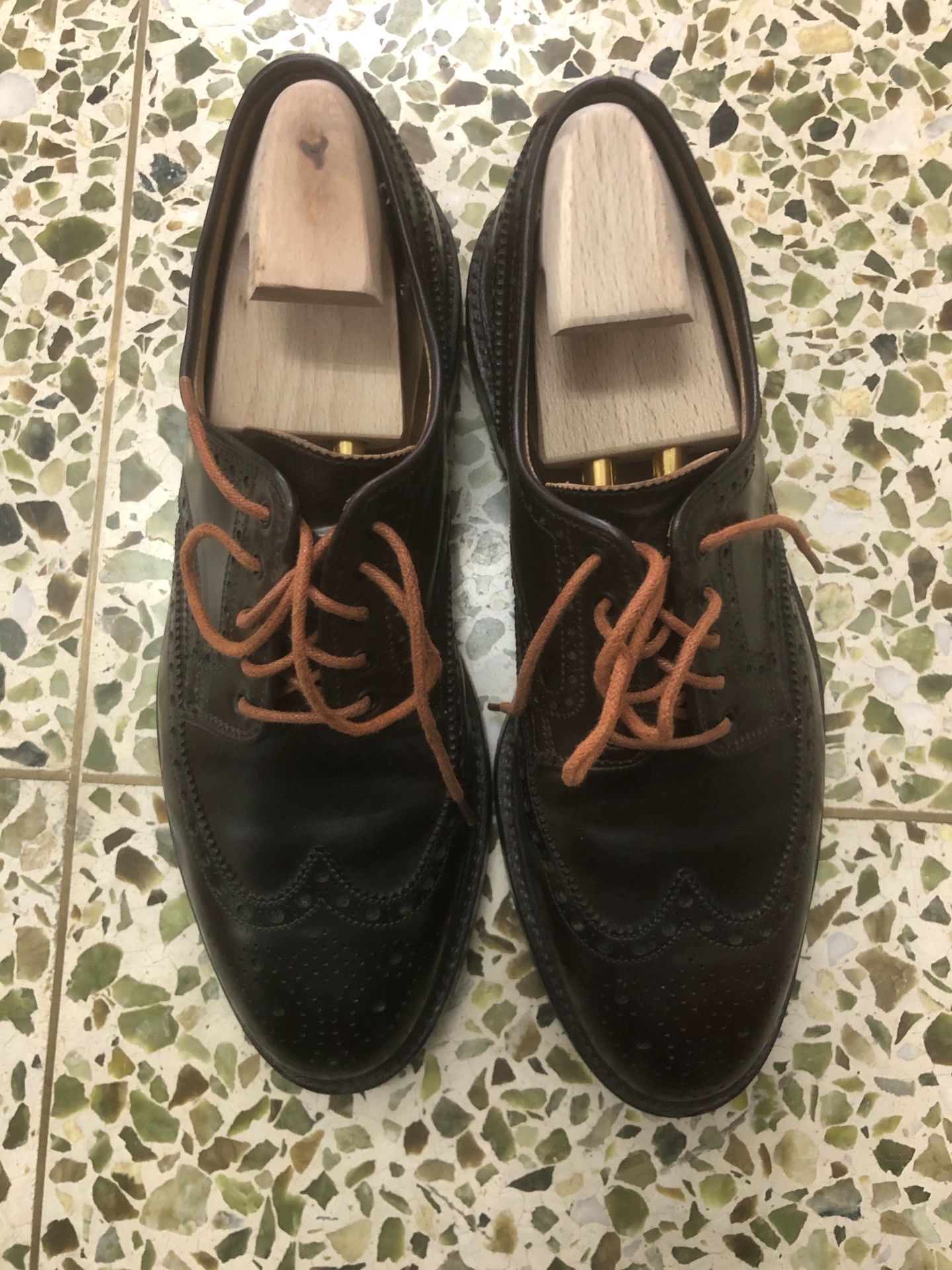 Crockett & Jones Crockett & Jones Short Wing Shell Cordovan Shoes Size US 11.5 / EU 44-45 - 2 Thumbnail