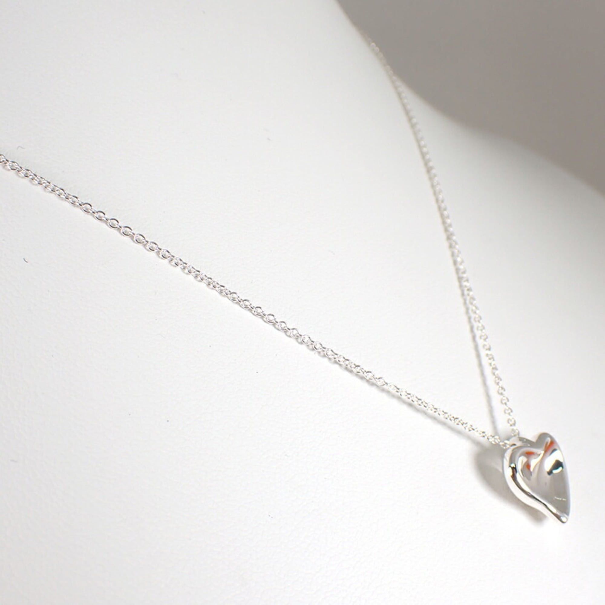Tiffany & Co. TIFFANY 925 Full Heart Pendant Necklace Size ONE SIZE - 4 Thumbnail