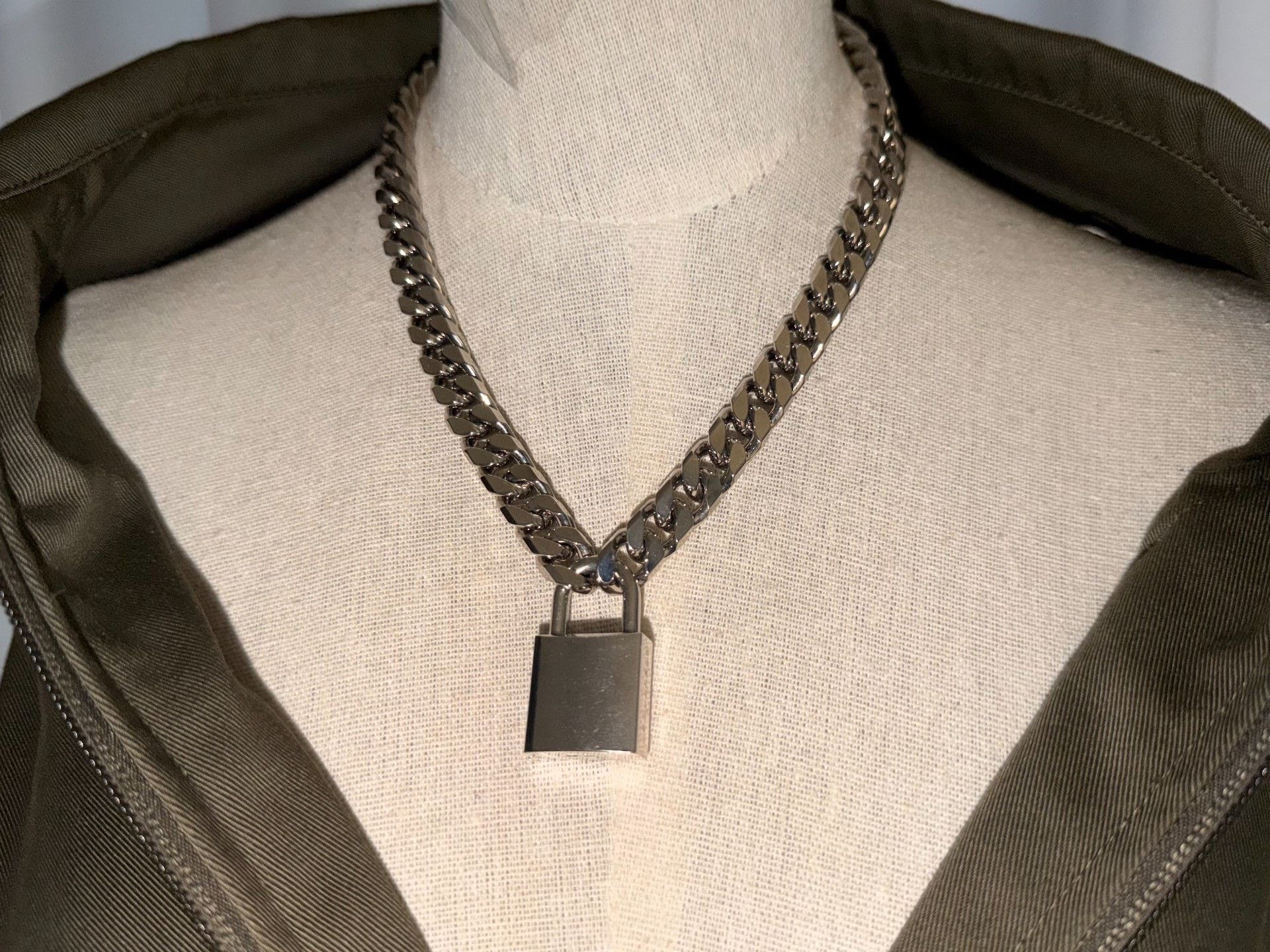 Dsquared2 DSQUARED2 Rock Point Lock Necklace Size ONE SIZE - 2 Thumbnail