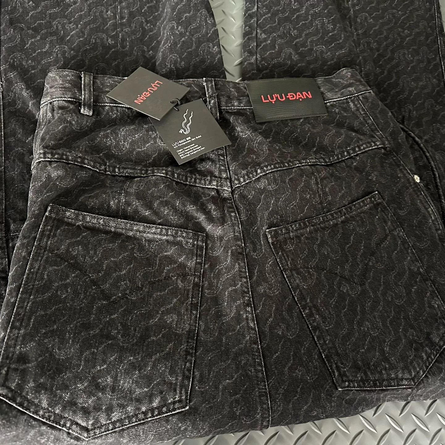 LUU DAN LU'U DAN Black Knee Patch Jeans Size US 28 / EU 44 - 5 Thumbnail