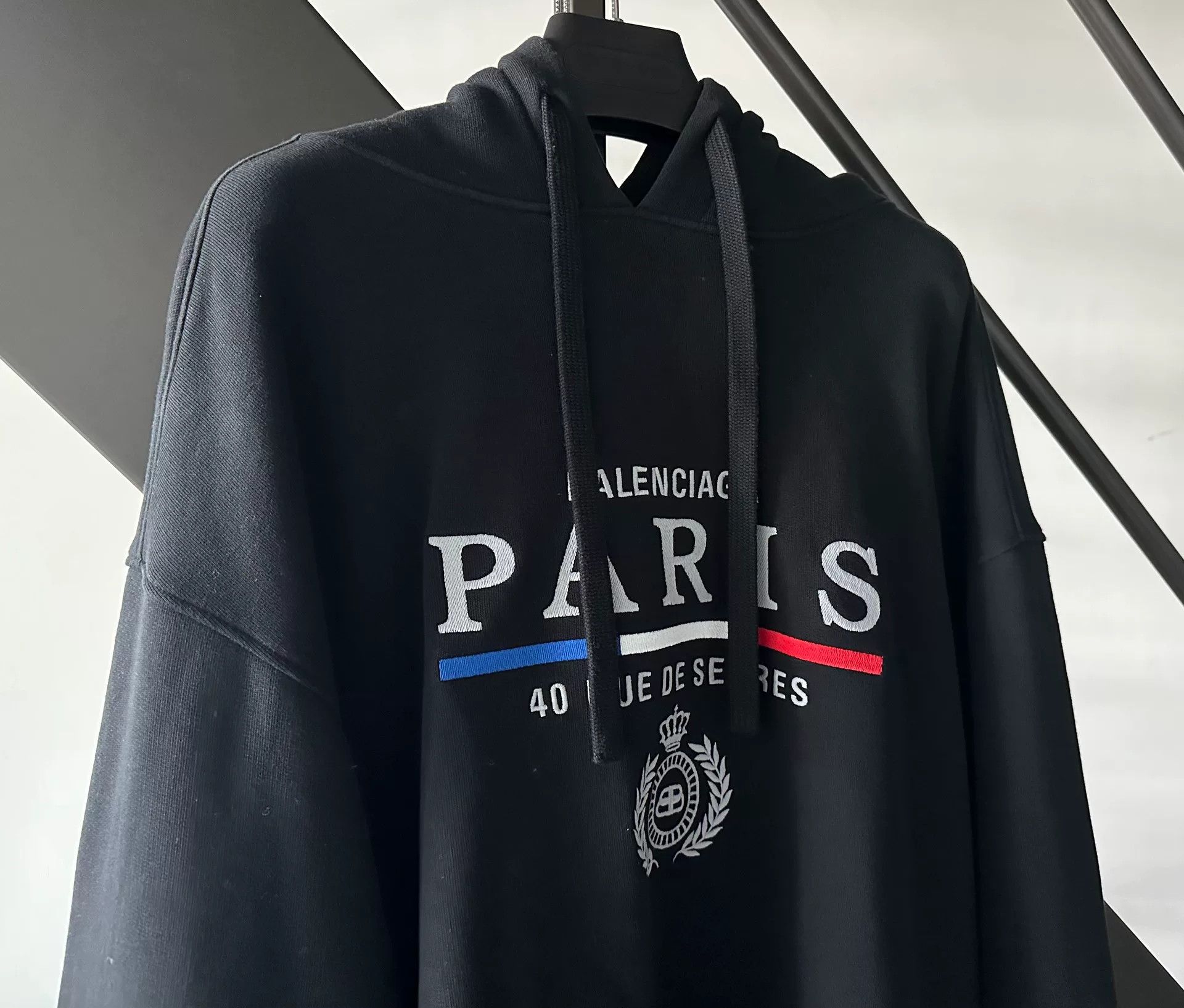 Balenciaga Balenciaga 19FW BB Paris Flag Hoodie Size US S / EU 44-46 / 1 - 3 Thumbnail