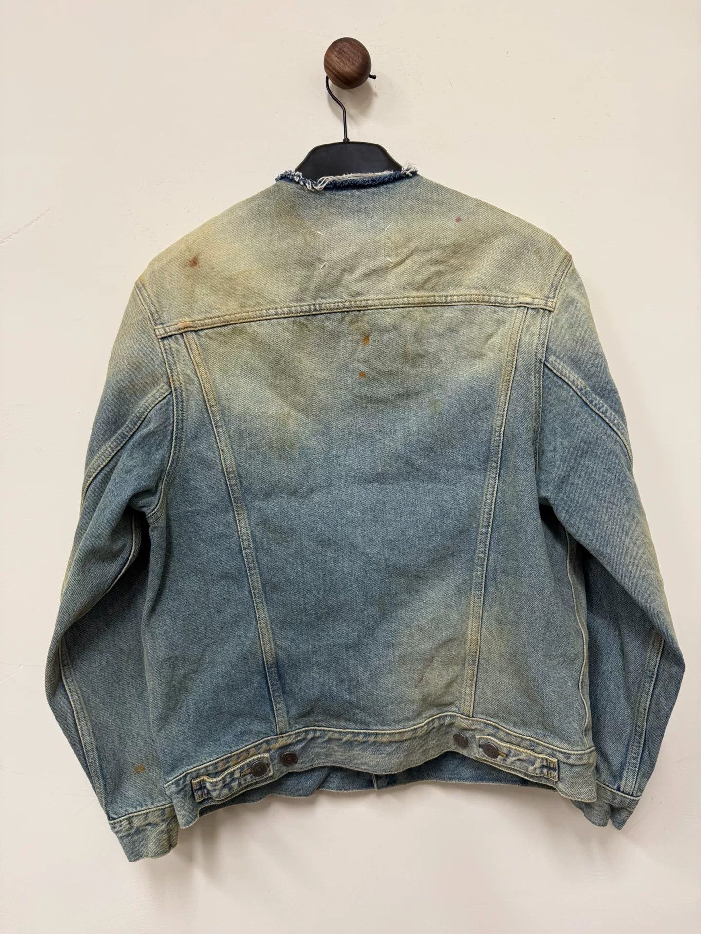 Maison Margiela Maison Margiela Washed Distressed Denim Jacket Size US S / EU 44-46 / 1 - 2 Thumbnail