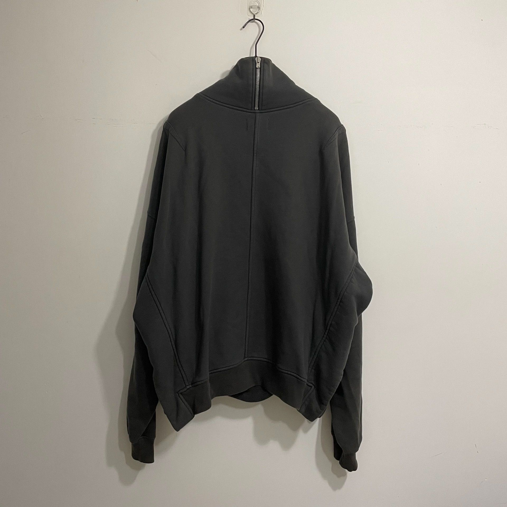 Fear of God Fear of God 4th Vintage Black Back Zip Sweatshirt Size US XL / EU 56 / 4 - 2 Thumbnail