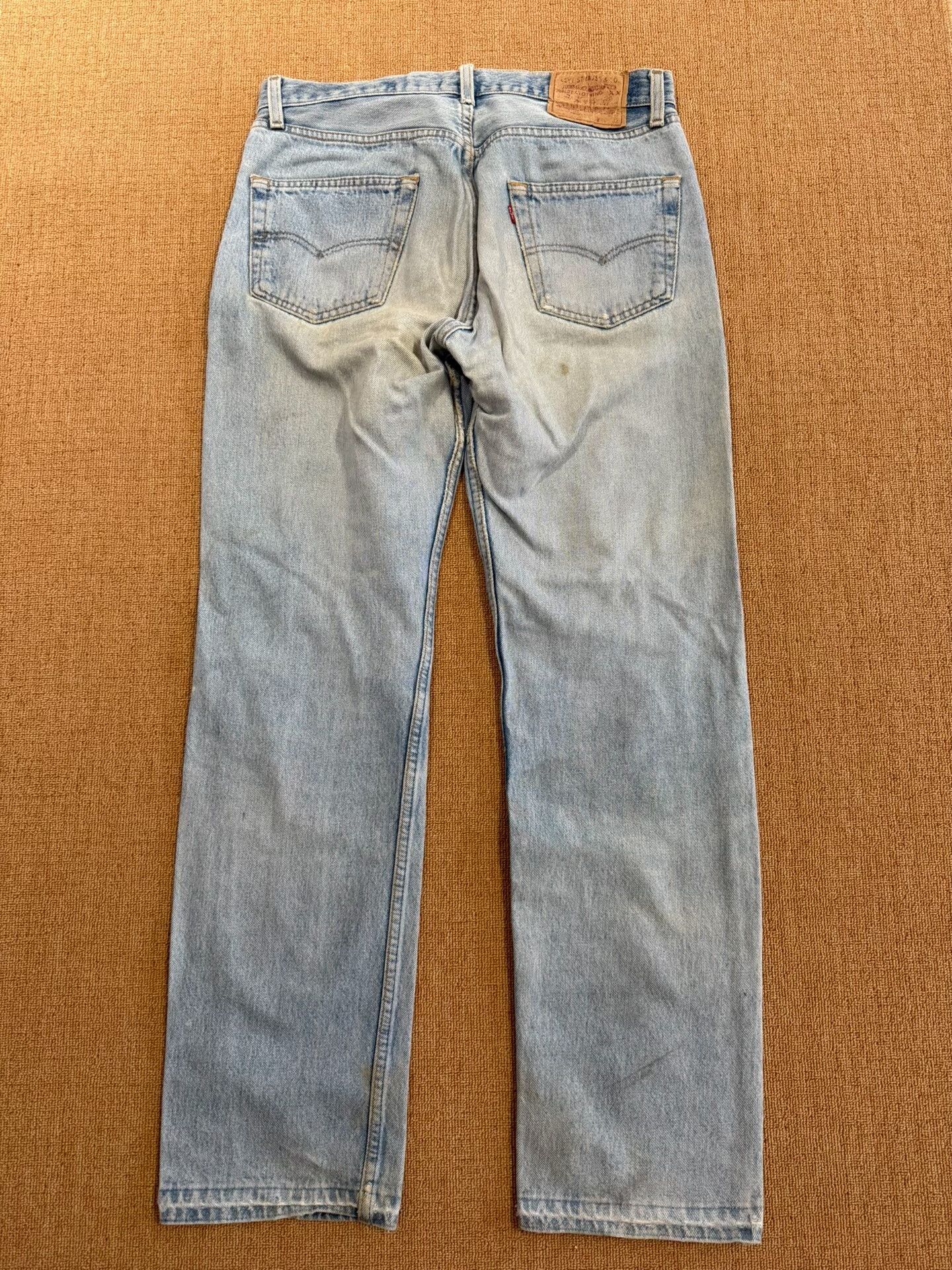 Vintage Vintage Levis 501 Light Blue Distressed Jeans Size US 34 / EU 50 - 2 Thumbnail