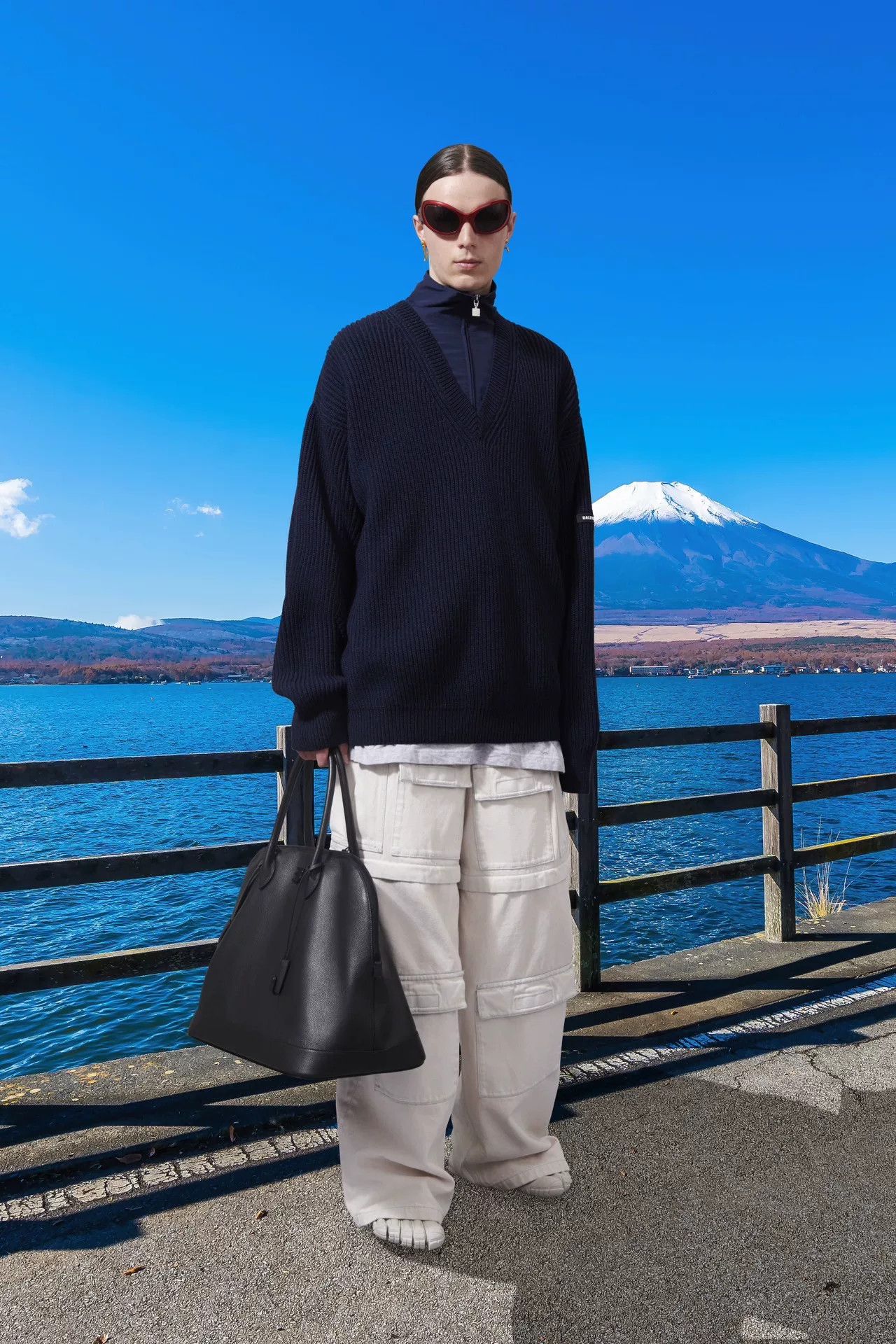 Balenciaga Balenciaga 21AW Half-Zip Oversized Sweater Size US S / EU 44-46 / 1 - 3 Thumbnail
