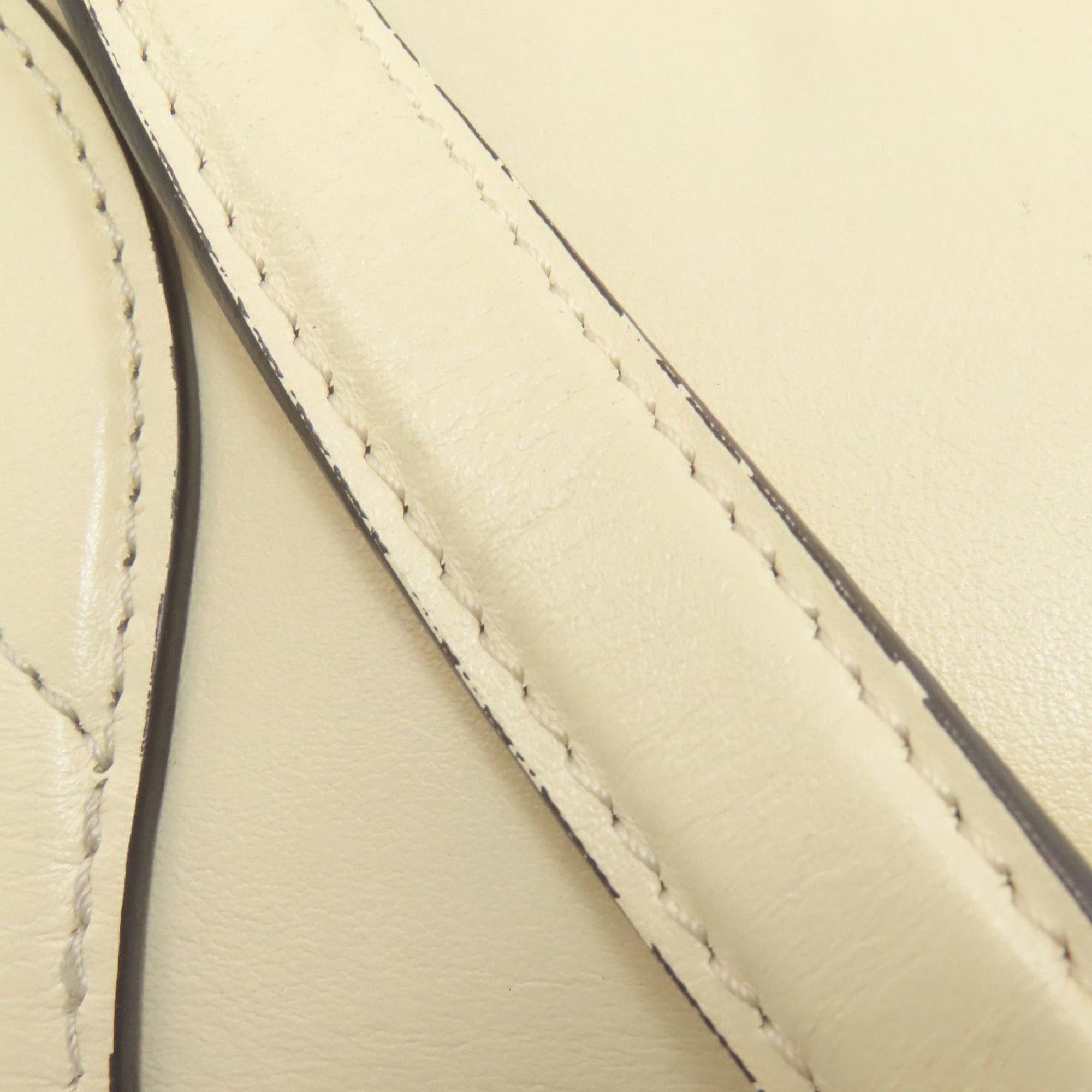 Louis Vuitton Louis Vuitton M55950 Pont Neuf Shoulder Bag in Calfskin for Women Size ONE SIZE - 24 Thumbnail