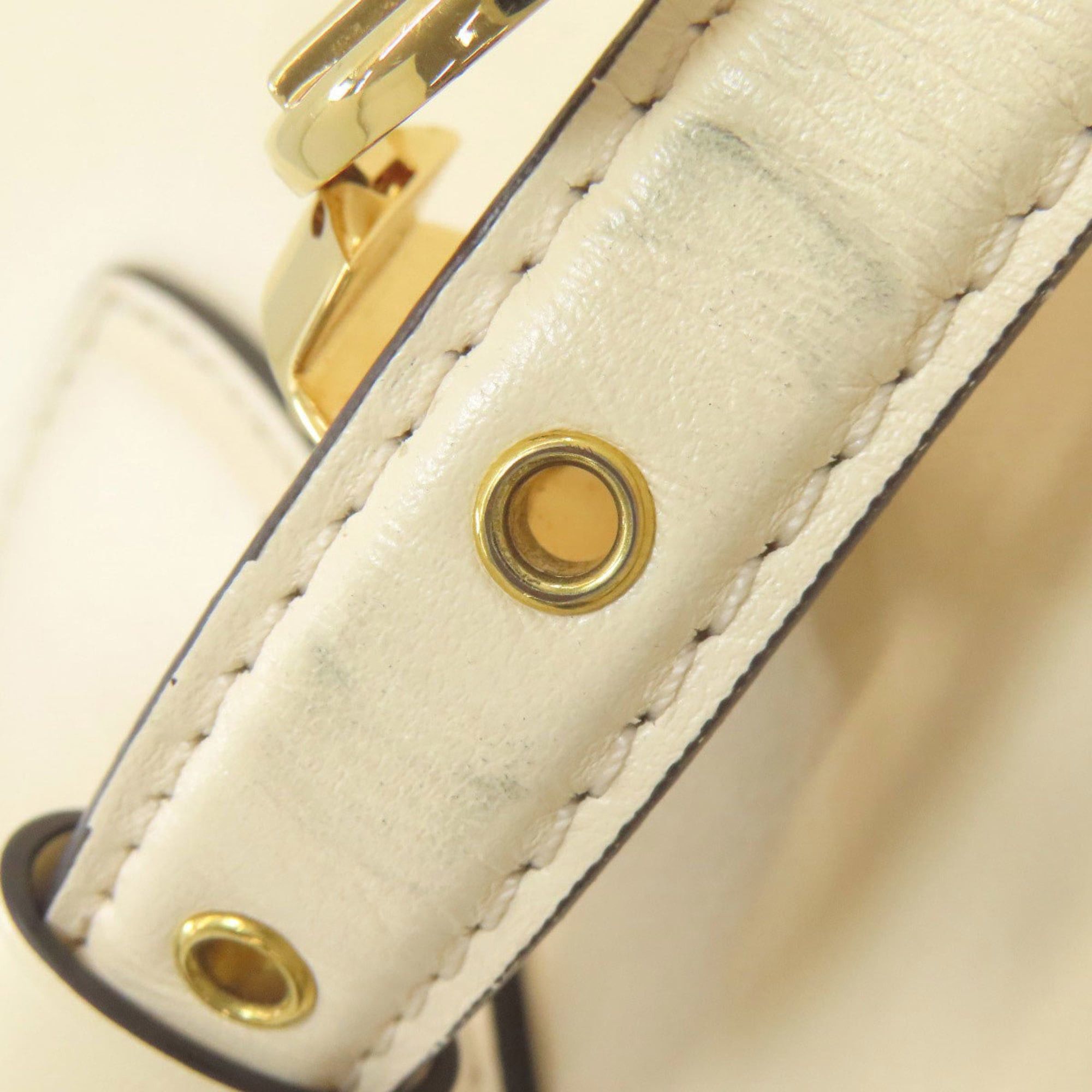 Louis Vuitton Louis Vuitton M55950 Pont Neuf Shoulder Bag in Calfskin for Women Size ONE SIZE - 23 Thumbnail