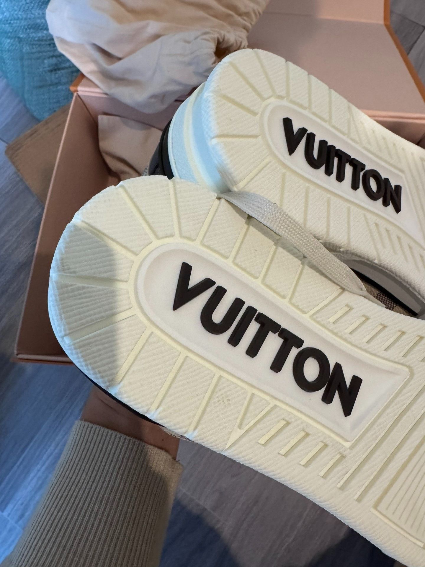 Louis Vuitton Louis Vuitton Trainer Monogram Brown Check Size US 9.5 / EU 42-43 - 6 Thumbnail