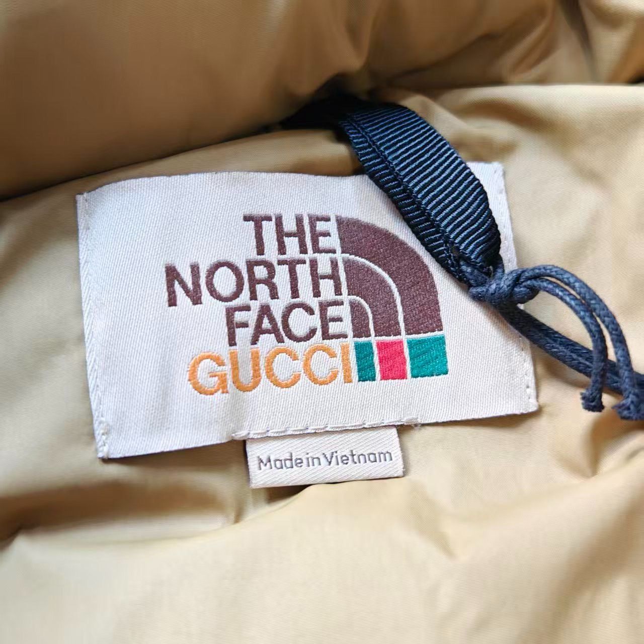 Gucci Gucci x The North Face Down Jacket Size US L / EU 52-54 / 3 - 3 Thumbnail