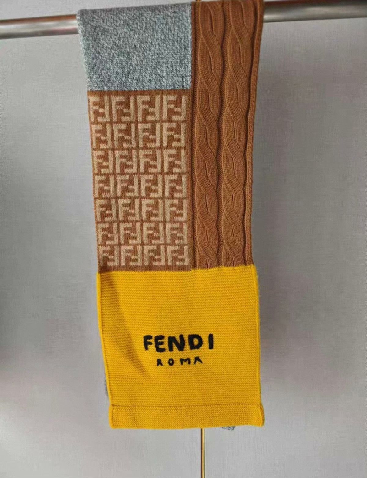 Fendi Fendi Knit Set Size ONE SIZE - 2 Thumbnail