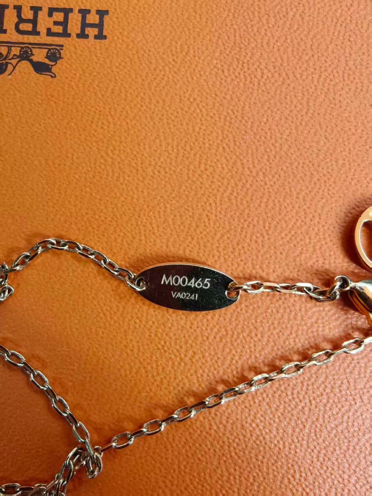 Louis Vuitton Louis Vuitton Authentic Necklace Size ONE SIZE - 6 Thumbnail
