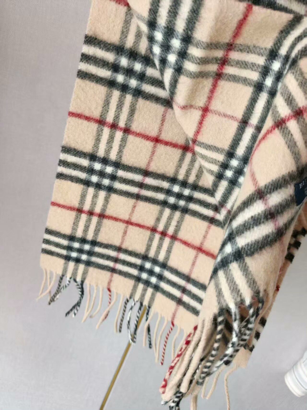 Burberry Burberry Classic Plaid Scarf Size ONE SIZE - 2 Thumbnail