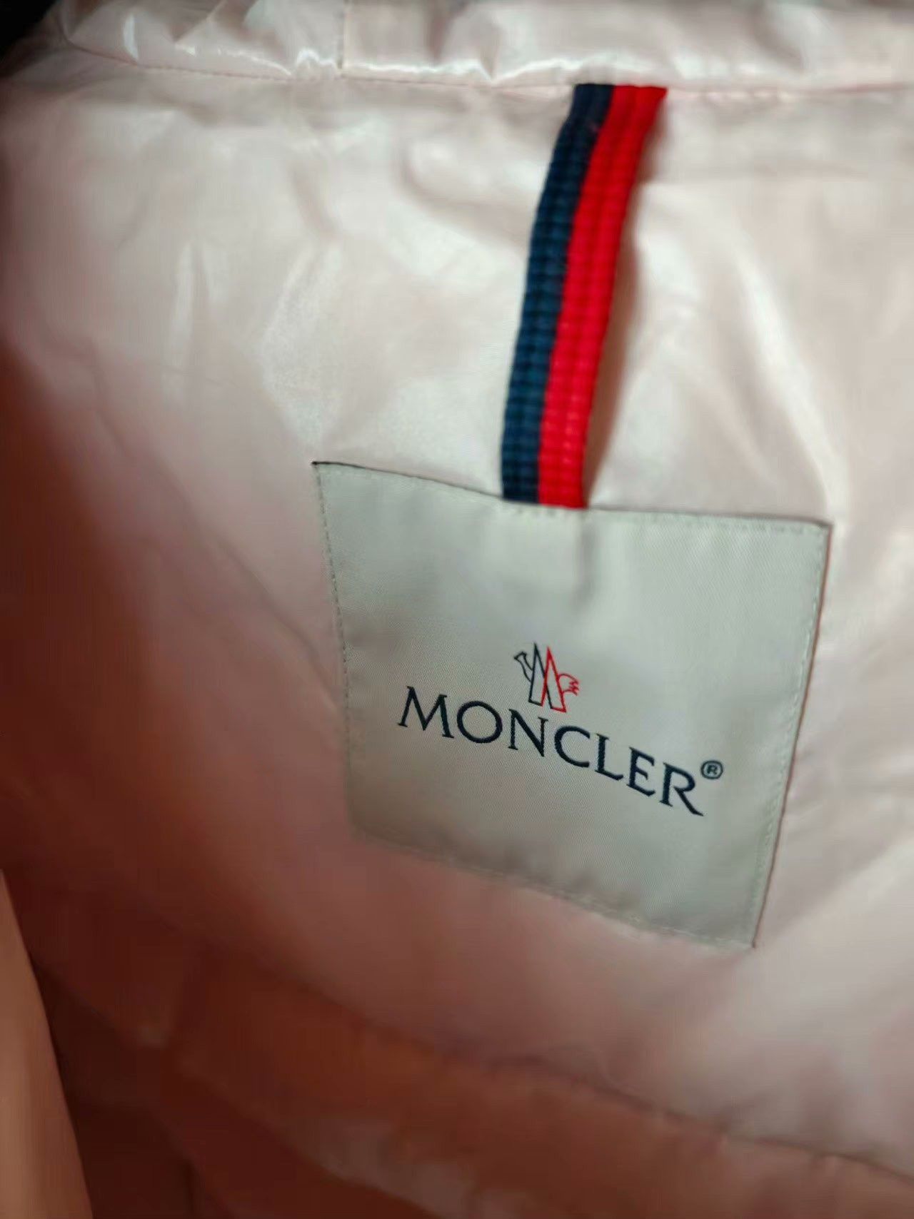 Moncler Moncler Small Waist Down Jacket Size M / US 6-8 / IT 42-44 - 6 Thumbnail