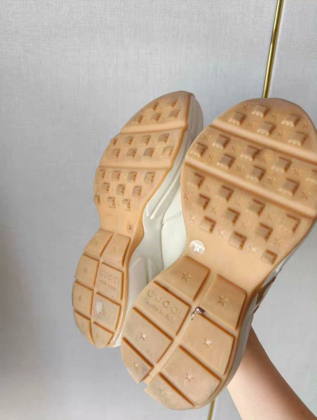 Gucci Gucci Dad Shoes Size US 4 / IT 34 - 6 Thumbnail