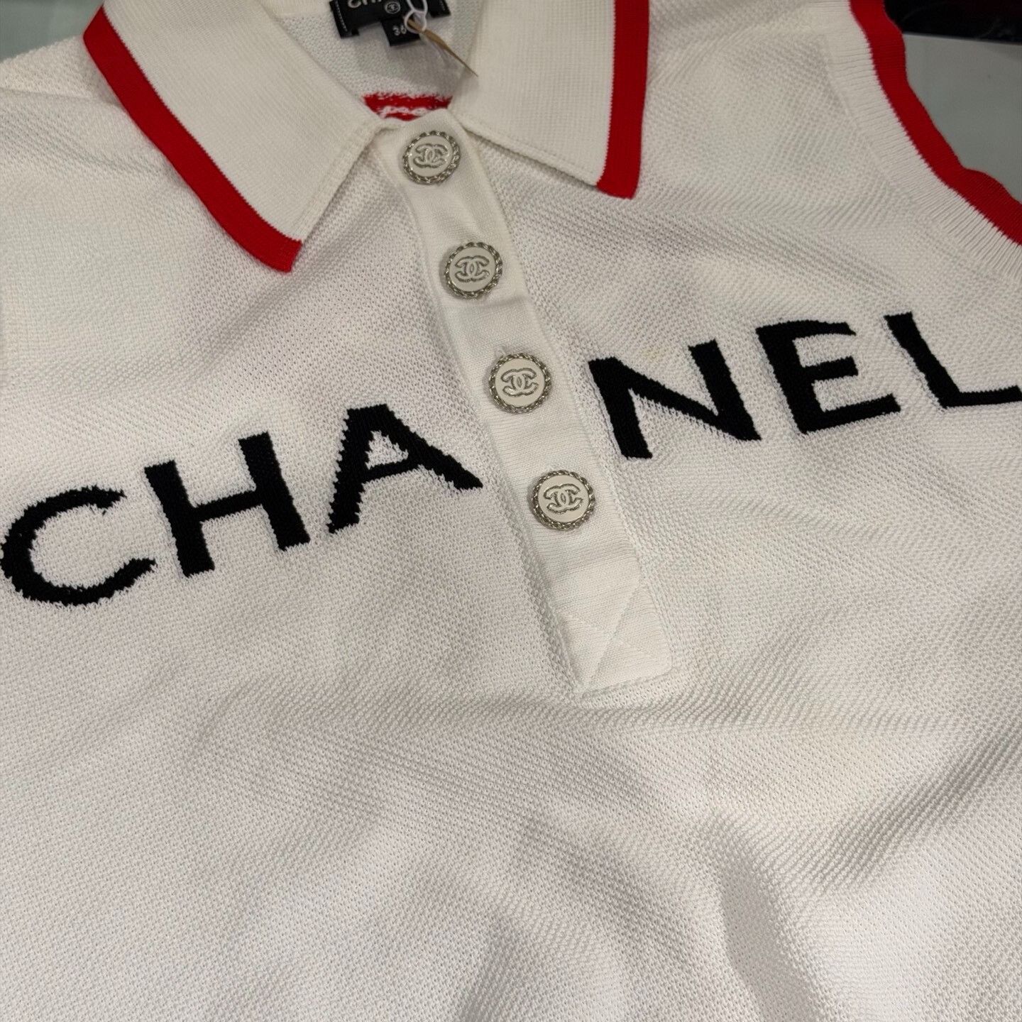 Chanel Chanel Beach Collection Red White Knit Polo Size XS / US 0-2 / IT 36-38 - 3 Thumbnail