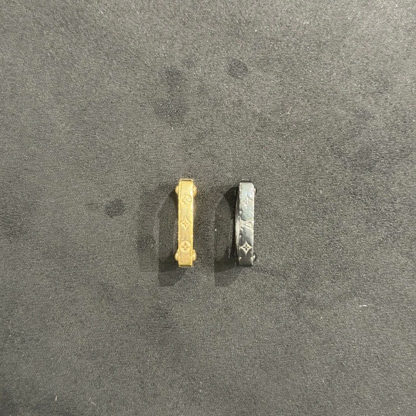 Louis Vuitton Louis Vuitton Black Gold Monogram Ring Size ONE SIZE - 4 Thumbnail