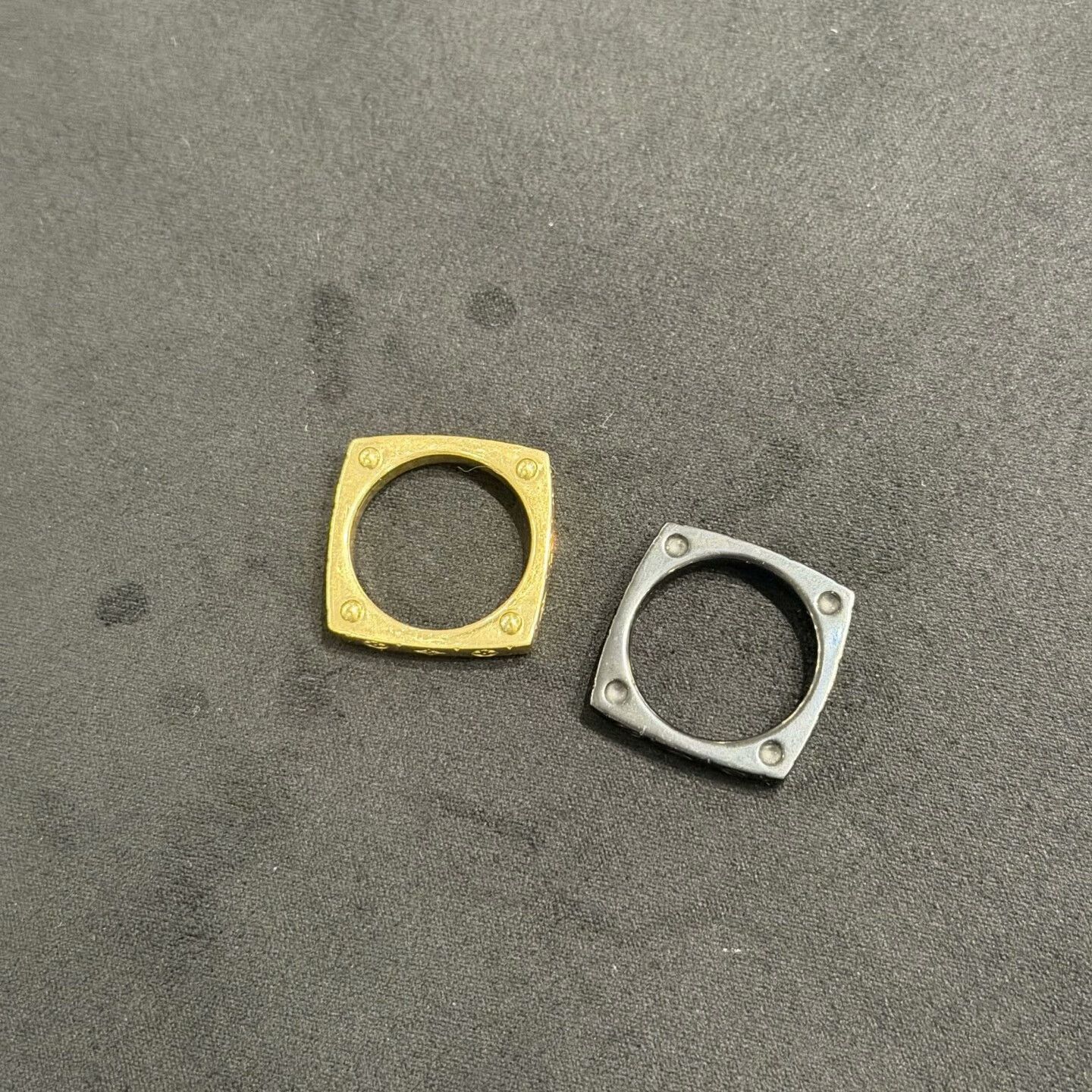 Louis Vuitton Louis Vuitton Black Gold Monogram Ring Size ONE SIZE - 3 Thumbnail
