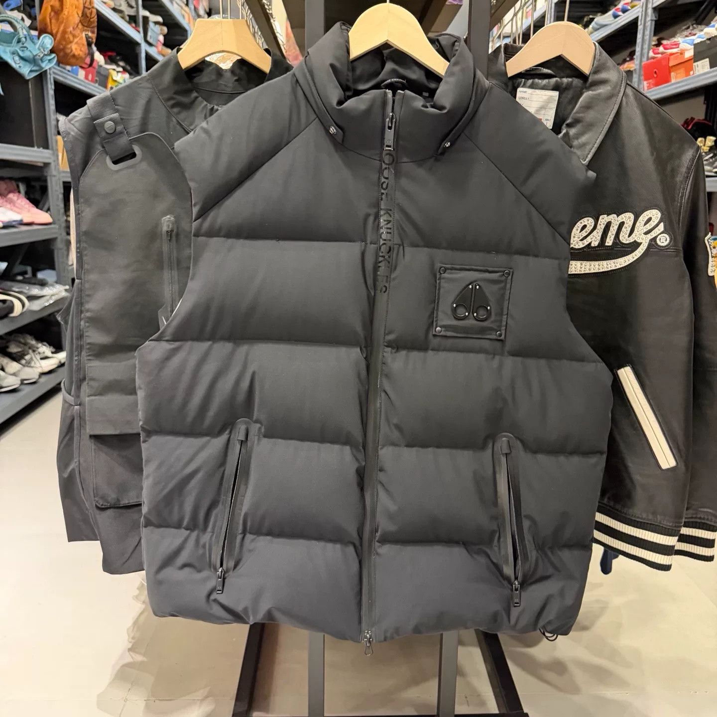 Moose Knuckles Moose Knuckles Colorblock Quilted Logo Down Vest Size US XL / EU 56 / 4 - 7 Thumbnail