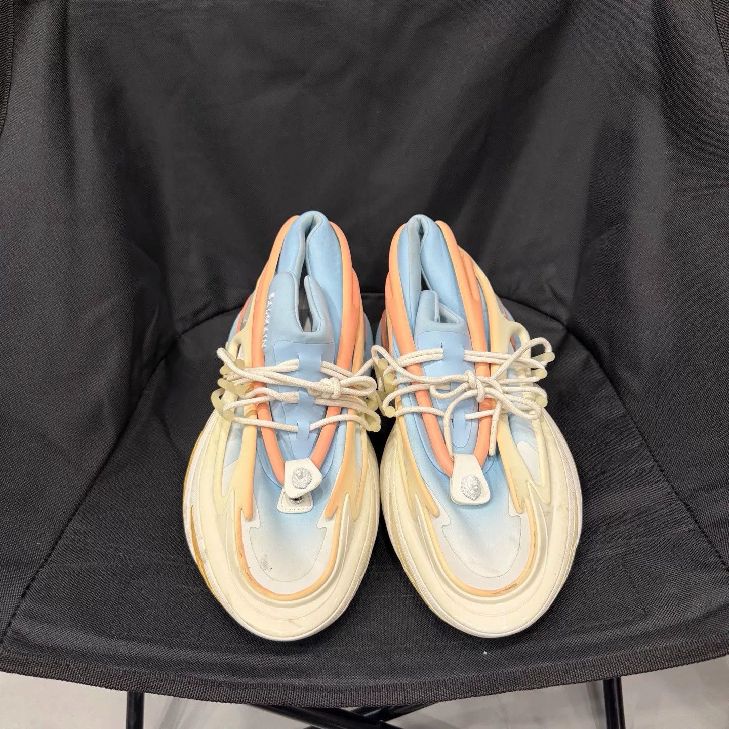 Balmain BALMAIN Unicorn Lace-Up Low-Top Size US 11 / EU 44 - 3 Thumbnail