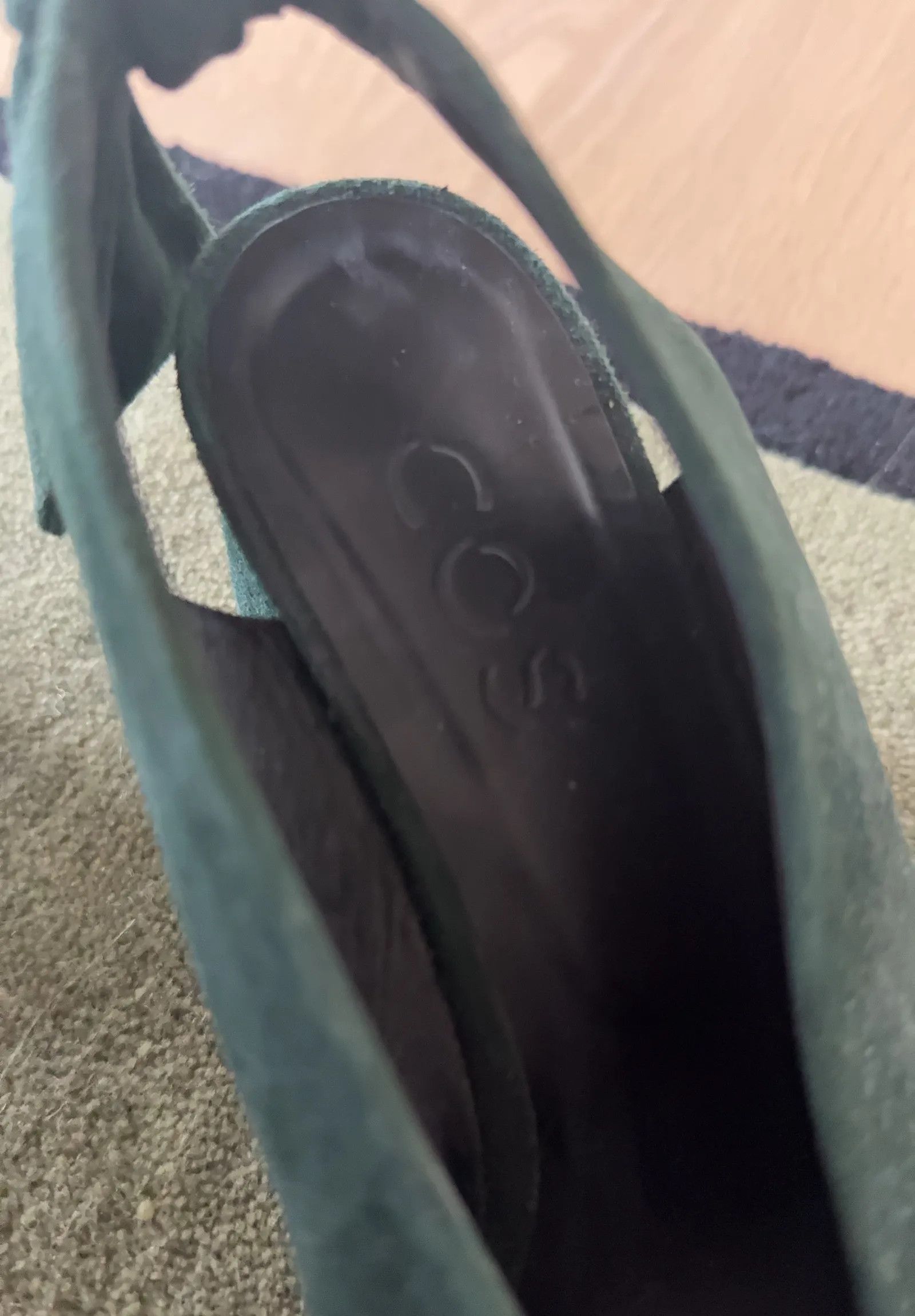 Cos Cos Heels Size US 7 / IT 37 - 2 Thumbnail