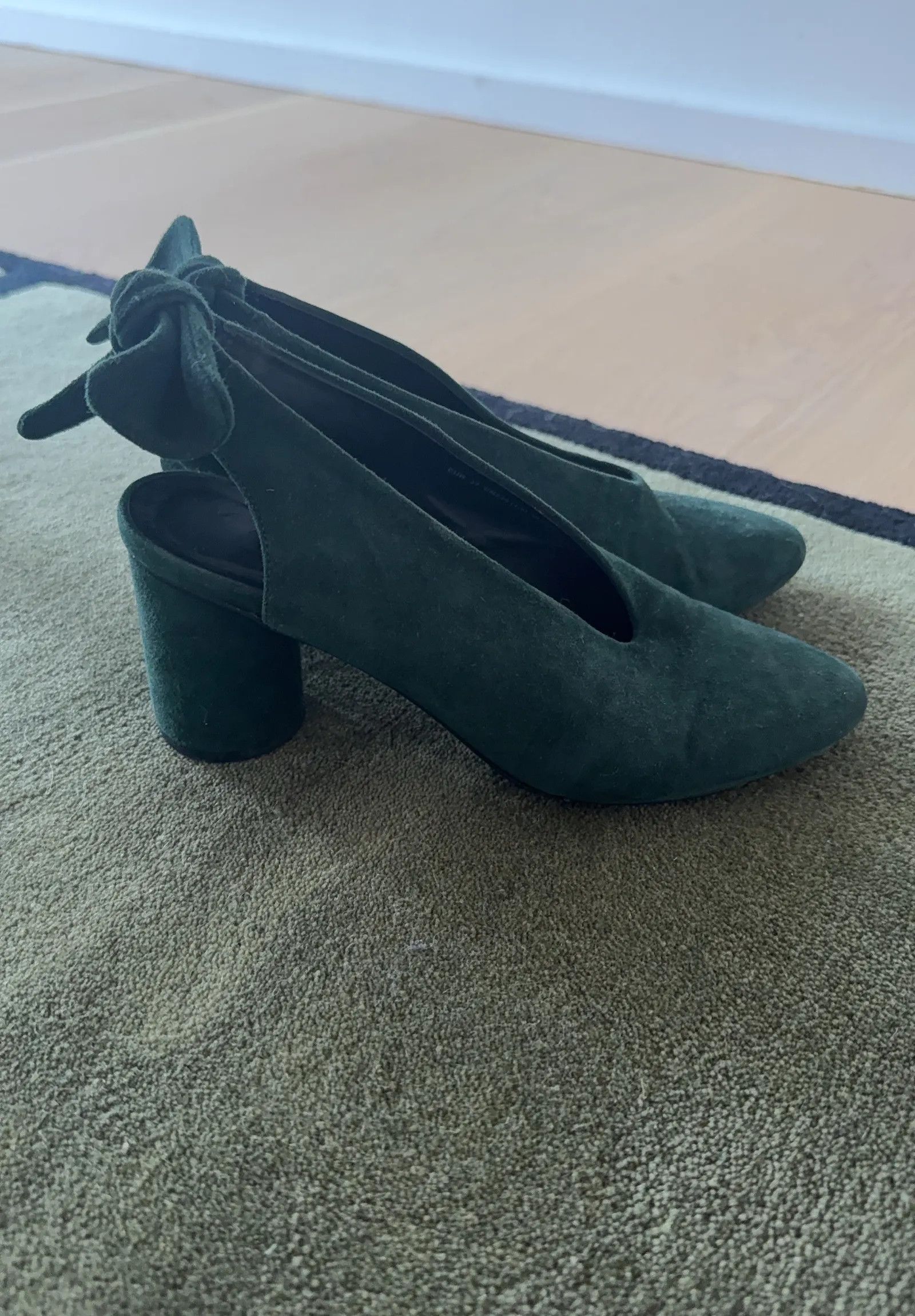 Cos Cos Heels Size US 7 / IT 37 - 6 Thumbnail