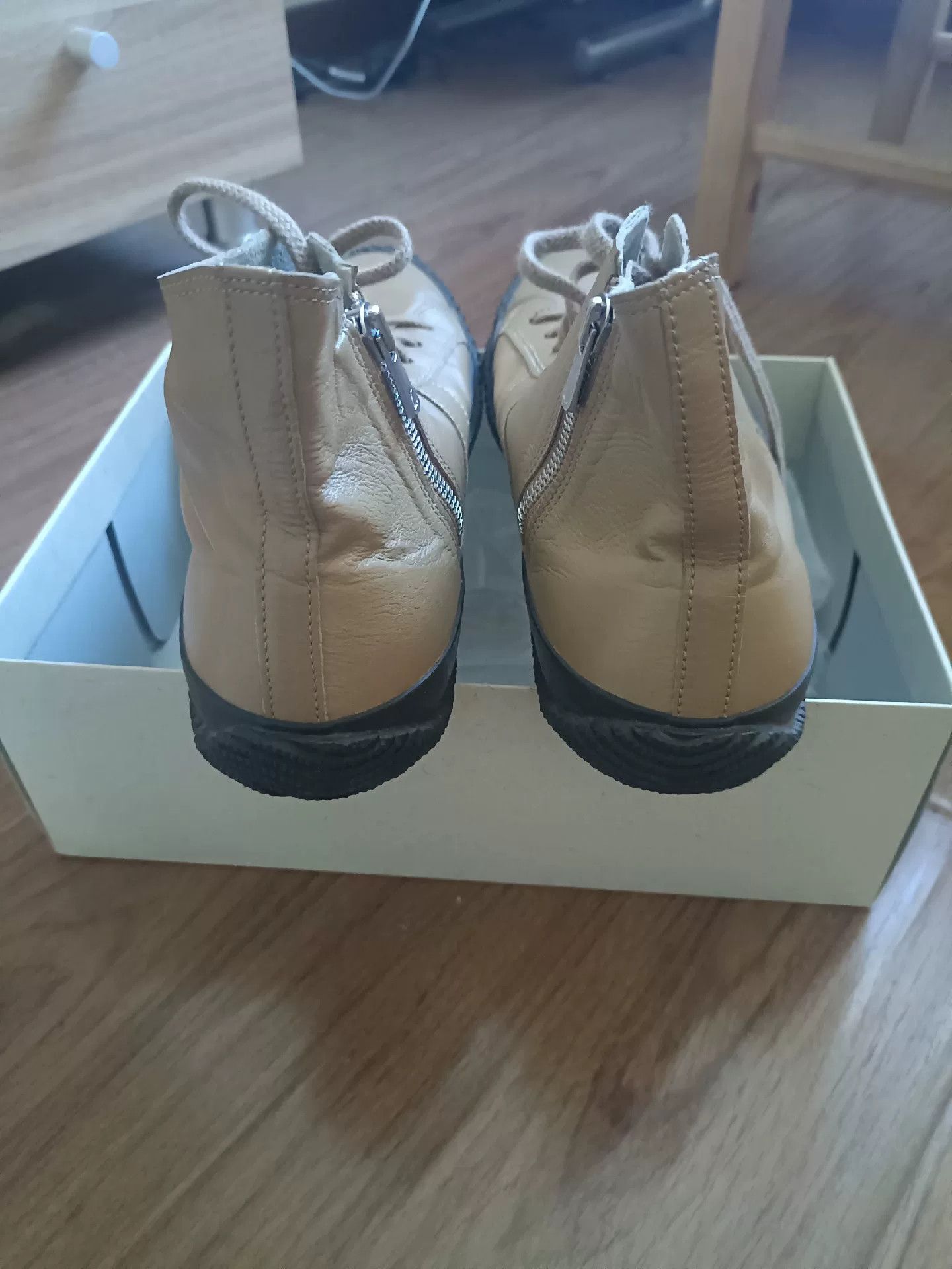 Other Spingle Move Mid-Top Kangaroo Leather Shoes Size US 10 / EU 43 - 3 Thumbnail