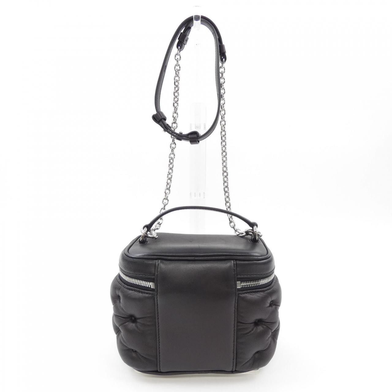 Maison Margiela Maison Margiela Maison Margiela SB2WD0091 P6434 Sheepskin Bag Leather Crossbody Bag SB2WD0091 DUTY FREE for USA Size ONE SIZE - 3 Thumbnail