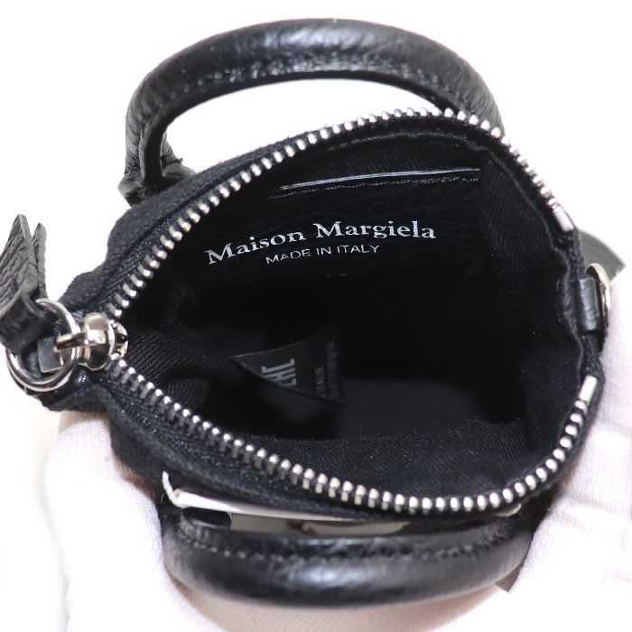 Maison Margiela Maison Margiela Maison Margiela 5AC Classic Leather Shoulder Bag Leather Shoulder Bag SB3WG0025 P4455 T8013 DUTY FREE for USA Size ONE SIZE - 4 Thumbnail