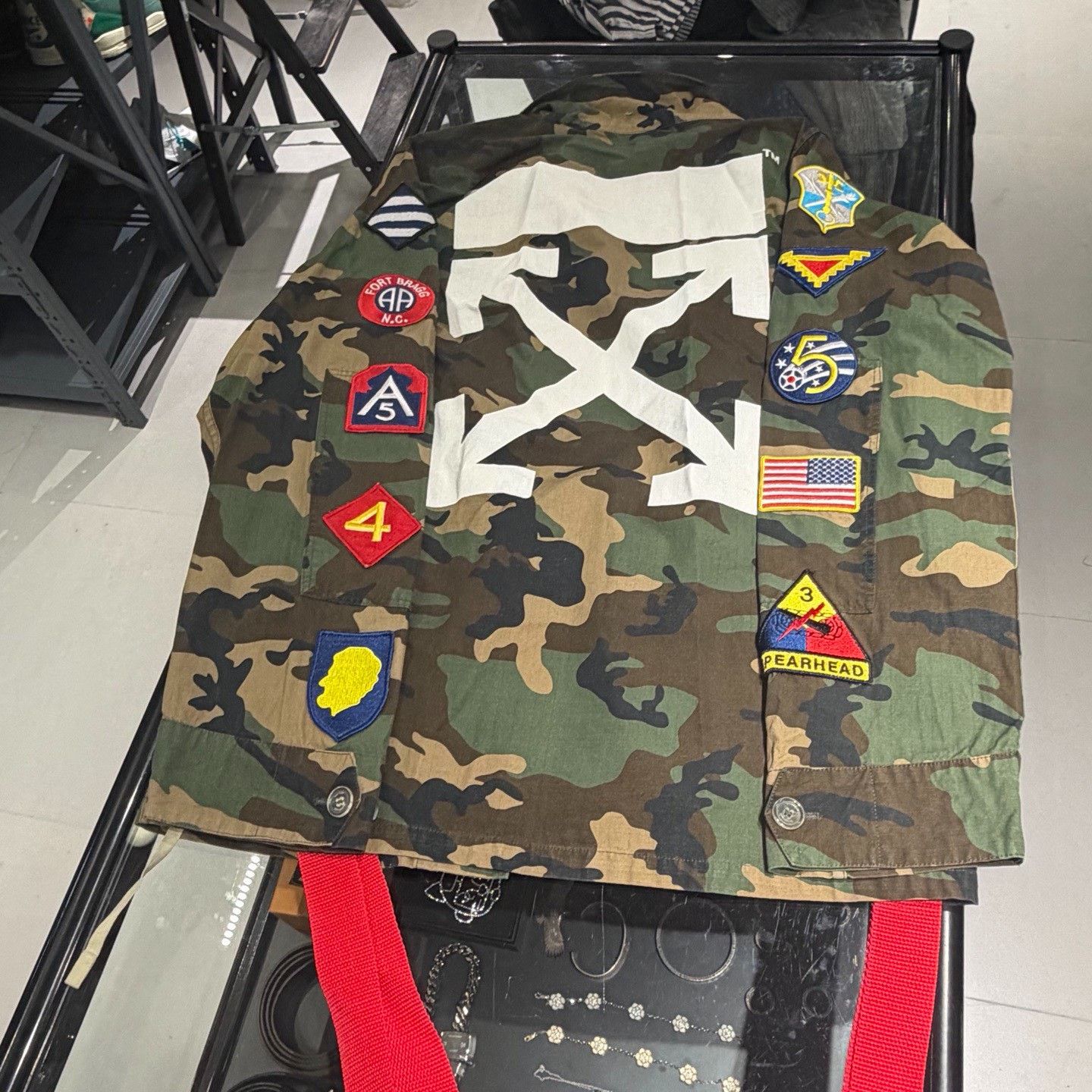 Off-White Off White Camouflage Medal Jacket Size US XL / EU 56 / 4 - 2 Thumbnail