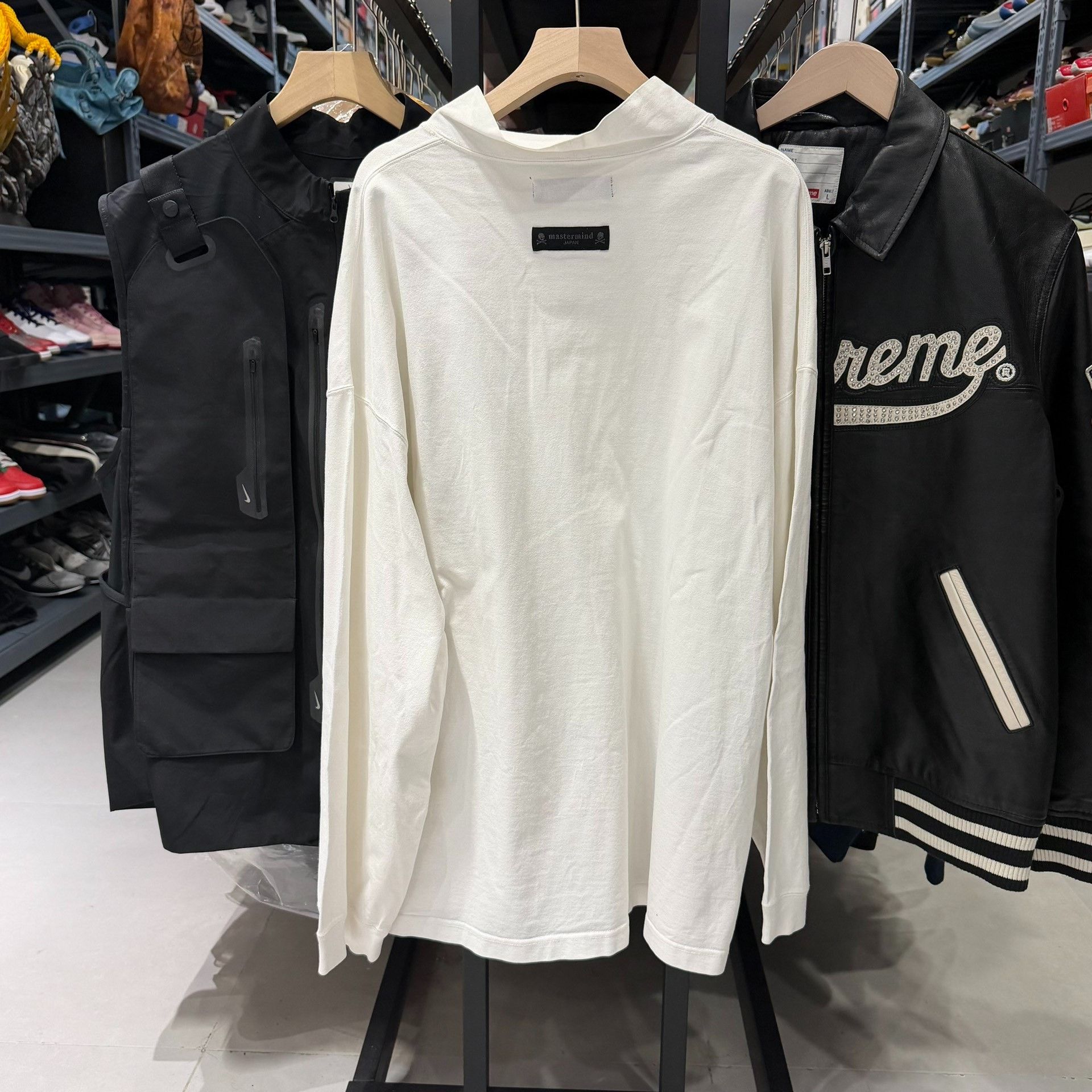Mastermind Japan mastermind JAPAN MMJ Collaboration Long-sleeve Size US L / EU 52-54 / 3 - 9 Thumbnail