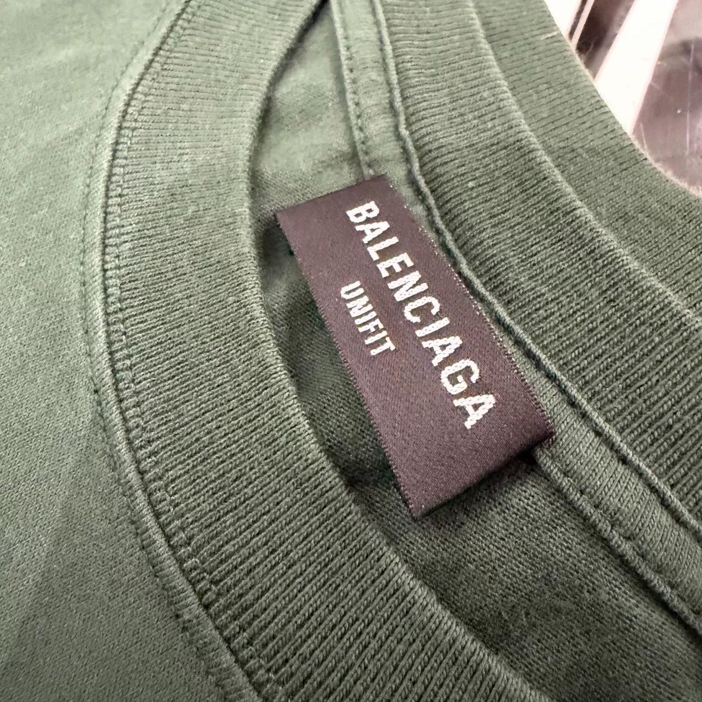 Balenciaga Balenciaga Two-Piece Spliced Green Unisex Short T Size US XS / EU 42 / 0 - 3 Thumbnail