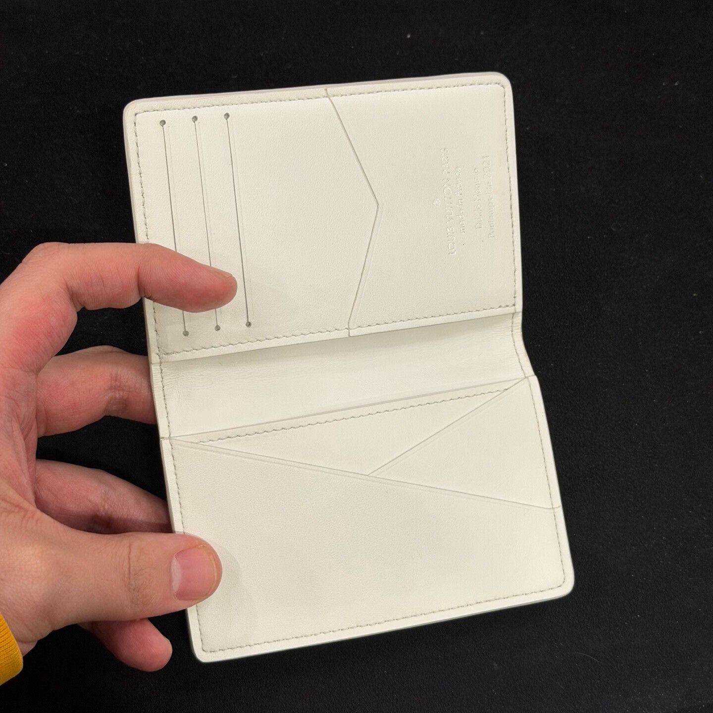 Louis Vuitton Louis Vuitton Pocket Organizer Wallet Size ONE SIZE - 5 Thumbnail