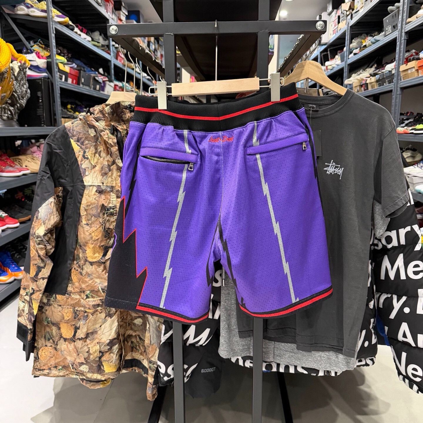 Just Don Just Don x Mitchell & Ness Raptors Shorts Size US 30 / EU 46 - 6 Thumbnail
