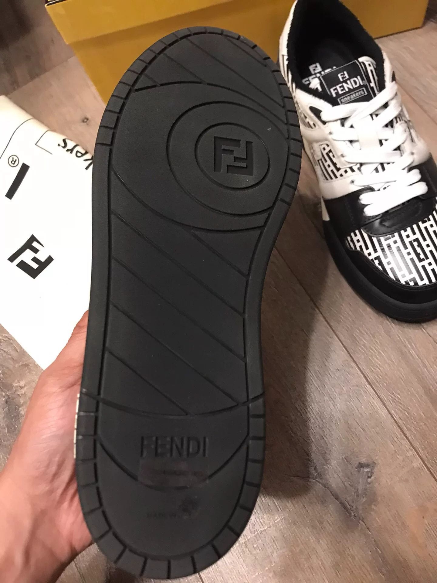 Fendi Fendi Casual Leather Shoes Size US 9 / EU 42 - 3 Thumbnail