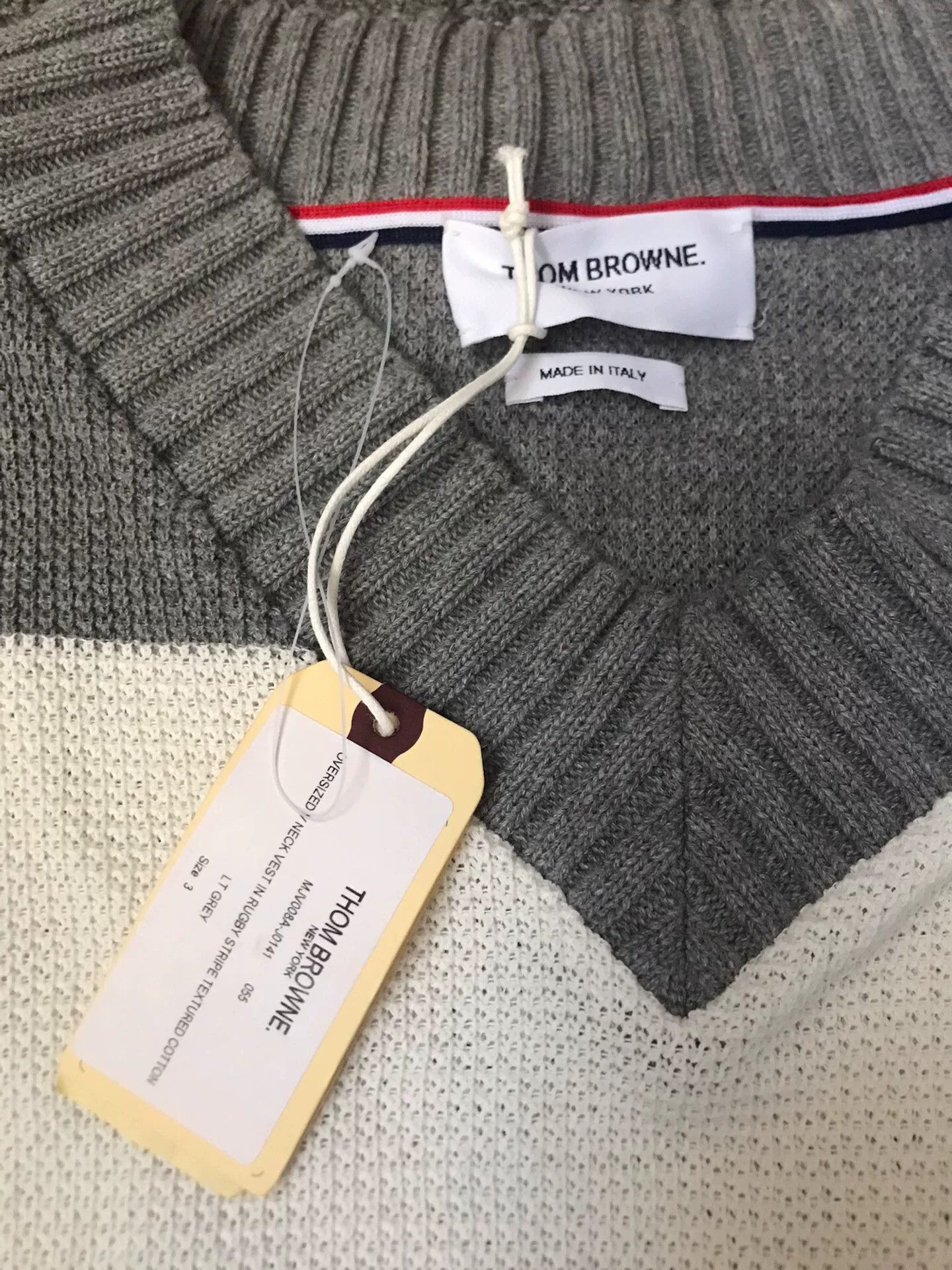 Thom Browne Thom Browne Gray White Striped Vest Size US L / EU 52-54 / 3 - 4 Thumbnail