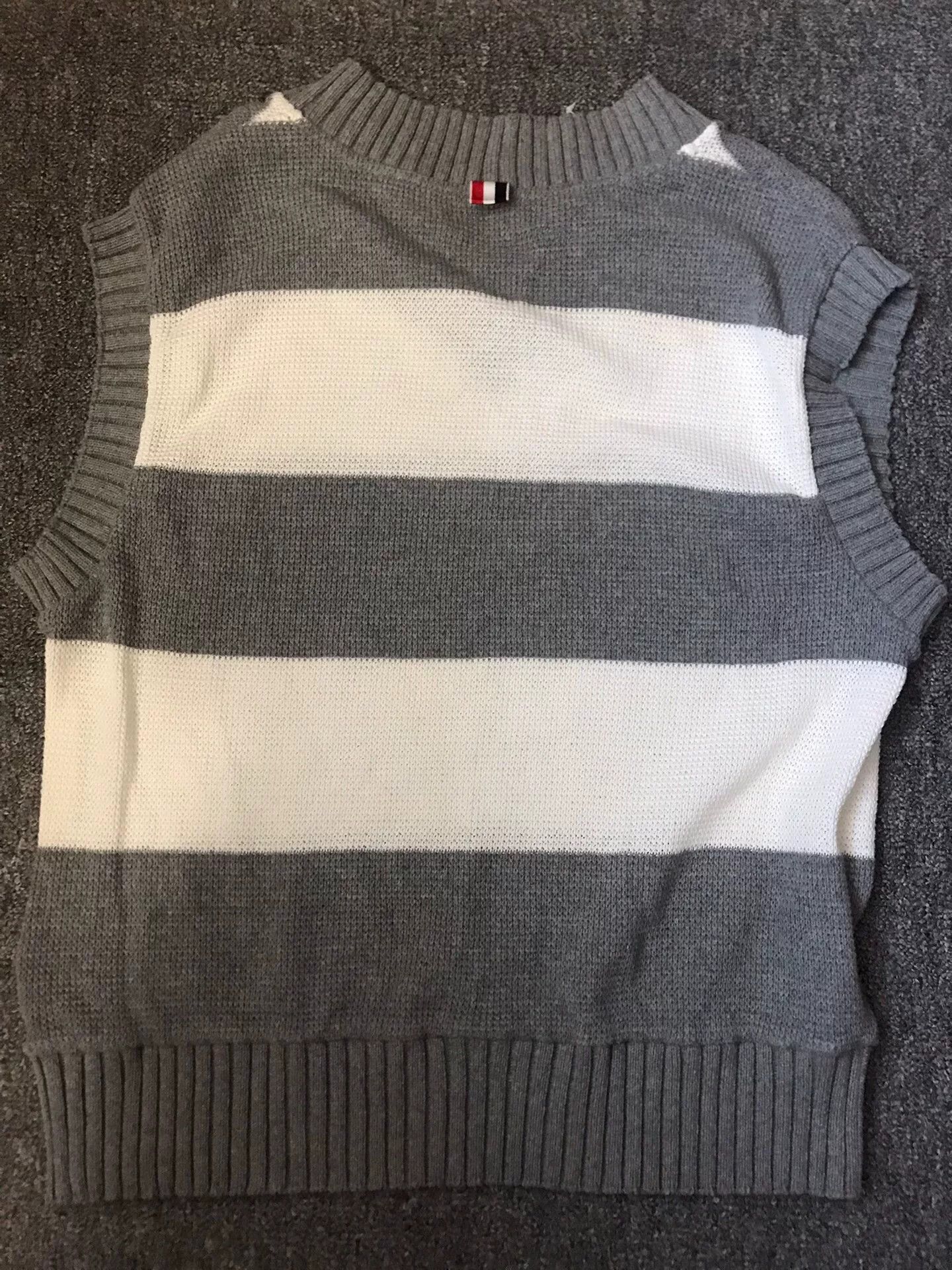 Thom Browne Thom Browne Gray White Striped Vest Size US L / EU 52-54 / 3 - 6 Thumbnail