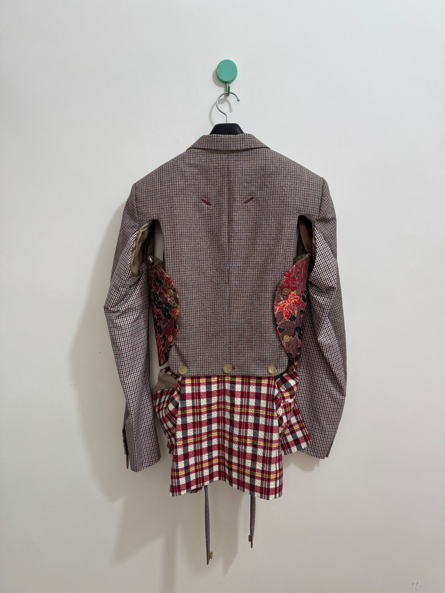 Walter Van Beirendonck Walter Van Beirendonck Gray Embroidered Jacket Size US M / EU 48-50 / 2 - 2 Thumbnail