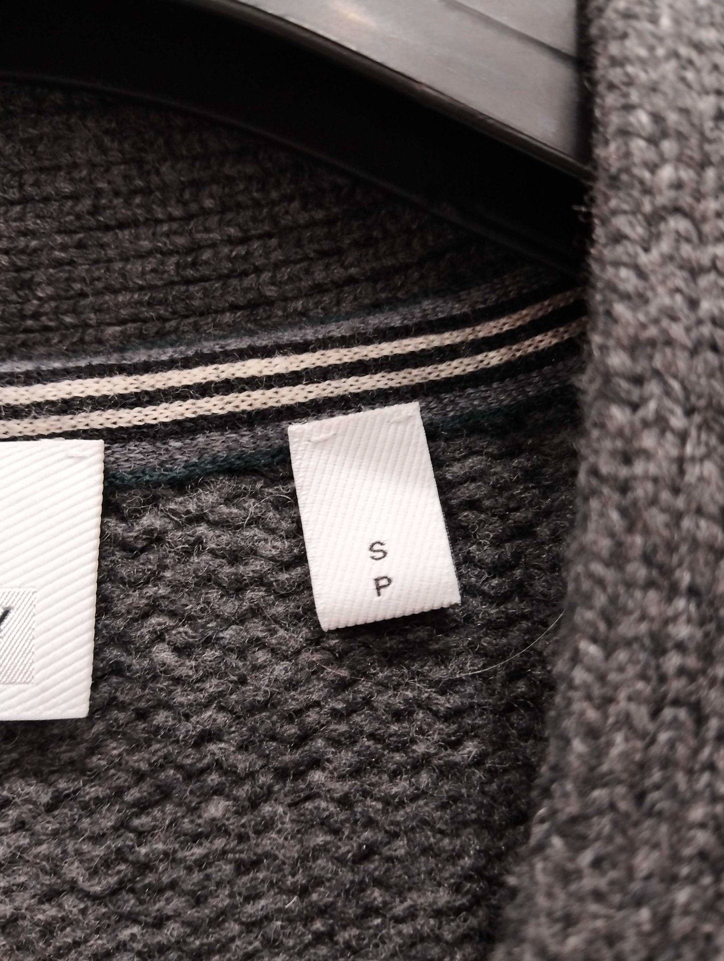 Burberry Burberry Gray Argyle Pattern Cardigan Size US S / EU 44-46 / 1 - 5 Thumbnail