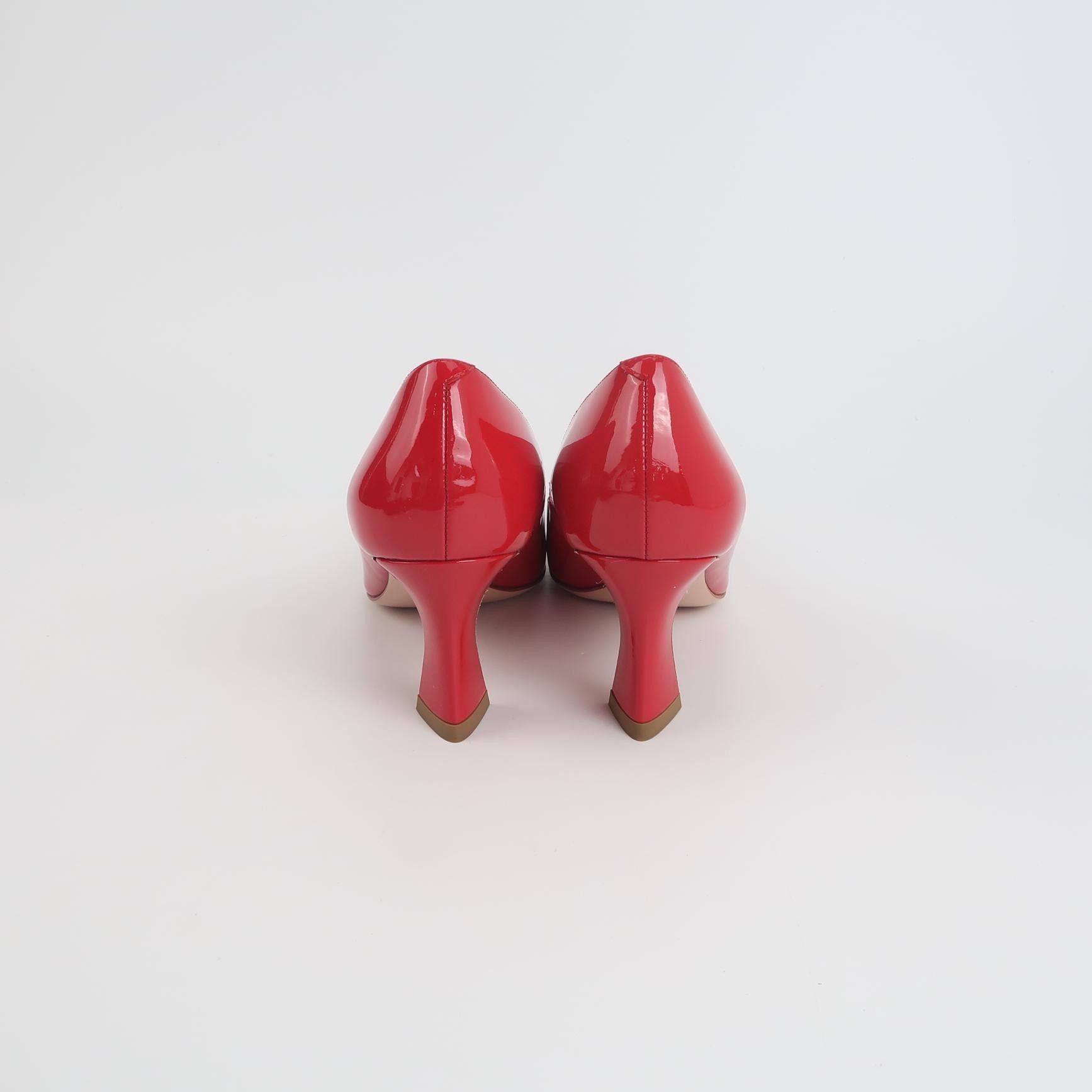 Roger Vivier Roger Vivier Red High Heels Size US 7.5 / IT 37.5 - 9 Thumbnail