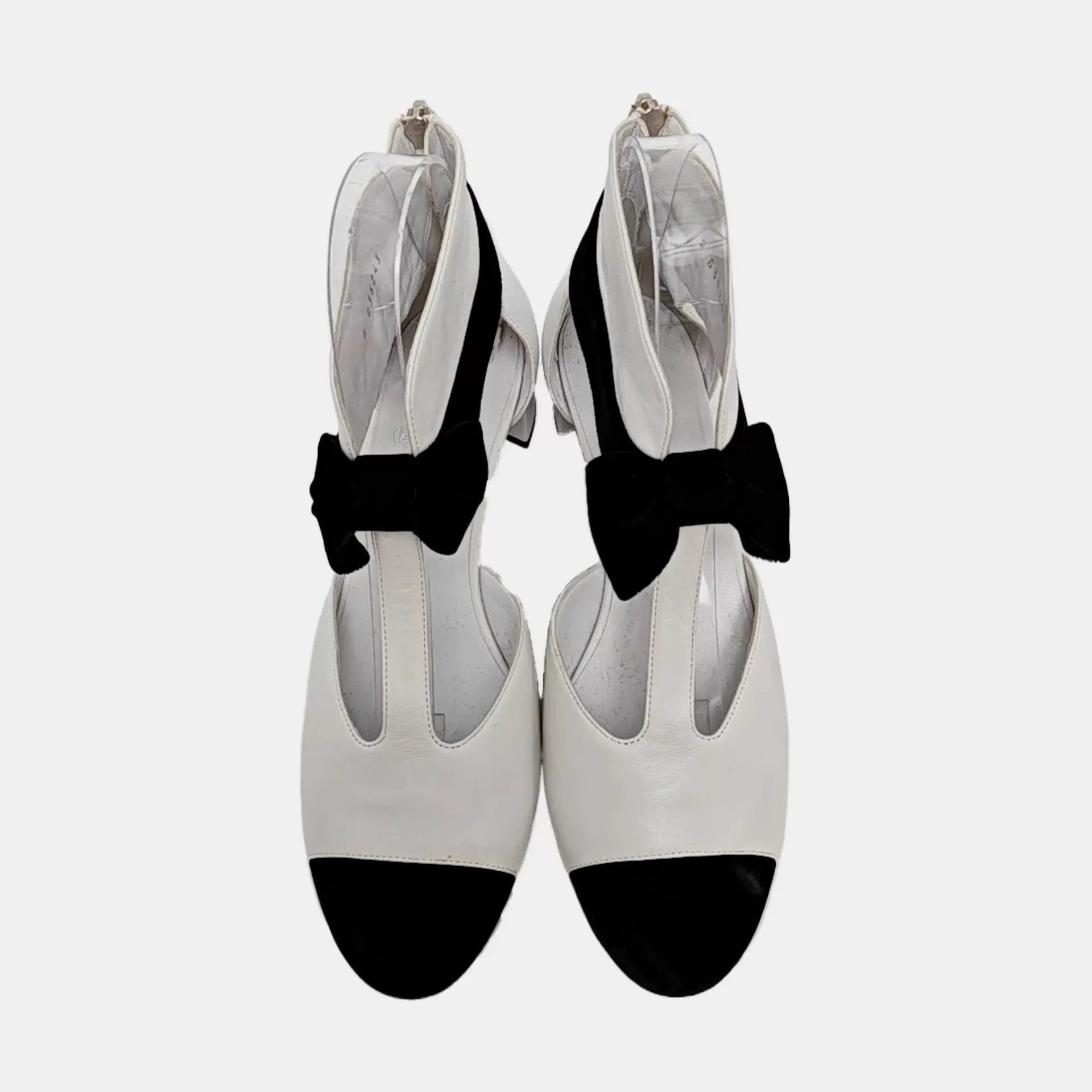 Chanel Chanel Black Bow Block Heel Pumps Size US 8 / IT 38 - 9 Thumbnail