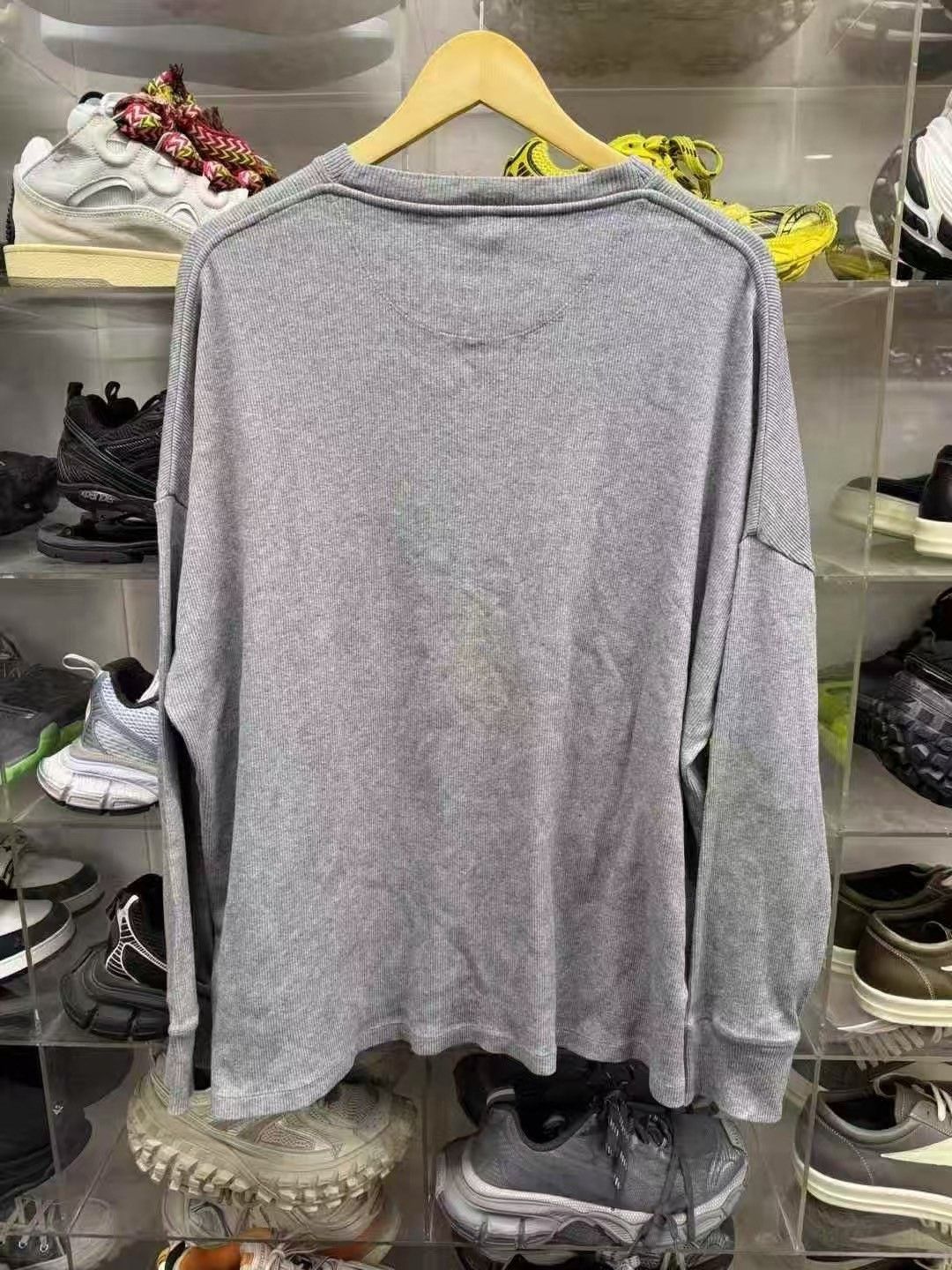 Loewe Loewe Men's Logo Long-Sleeve T-Shirt Size US M / EU 48-50 / 2 - 2 Thumbnail