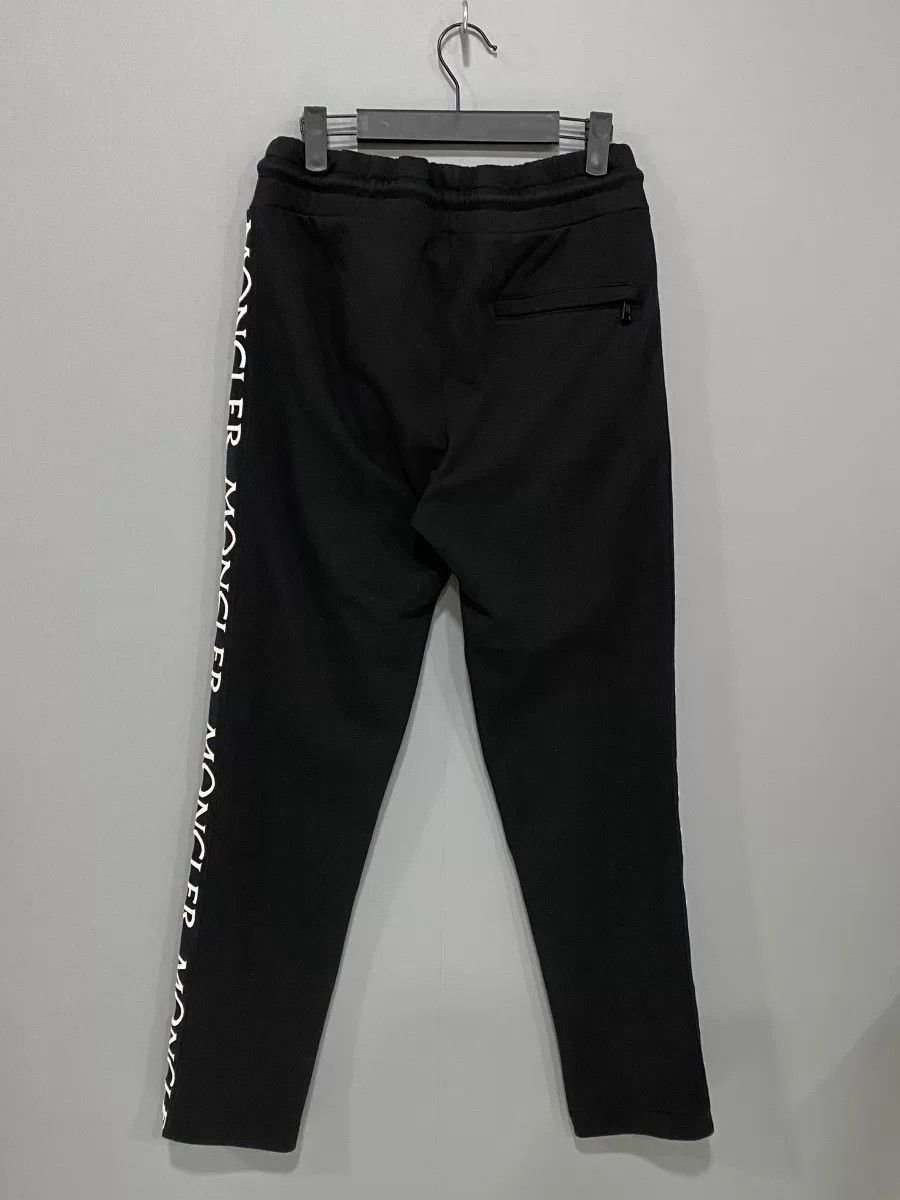 Moncler Moncler Black Logo Embroidered Sweatpants Size US 26 / EU 42 - 3 Thumbnail