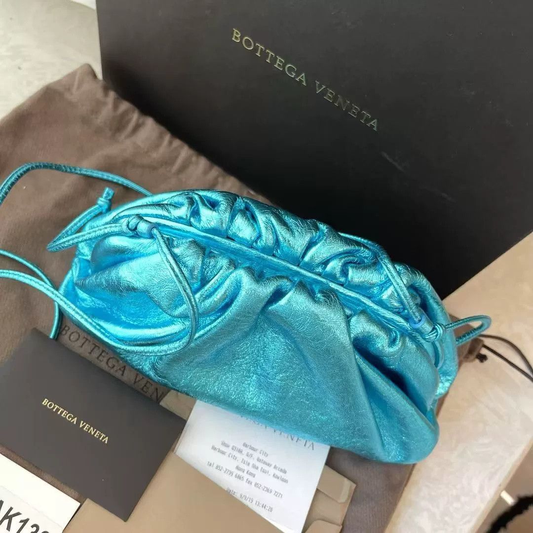 Bottega Veneta BV Mini Cloud Crossbody Bag Size ONE SIZE - 5 Thumbnail
