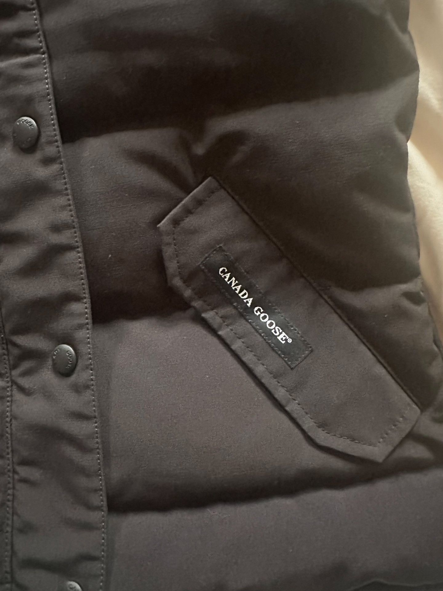 Canada Goose Canada Goose Women's Black Puffer Vest Size S / US 4 / IT 40 - 9 Thumbnail