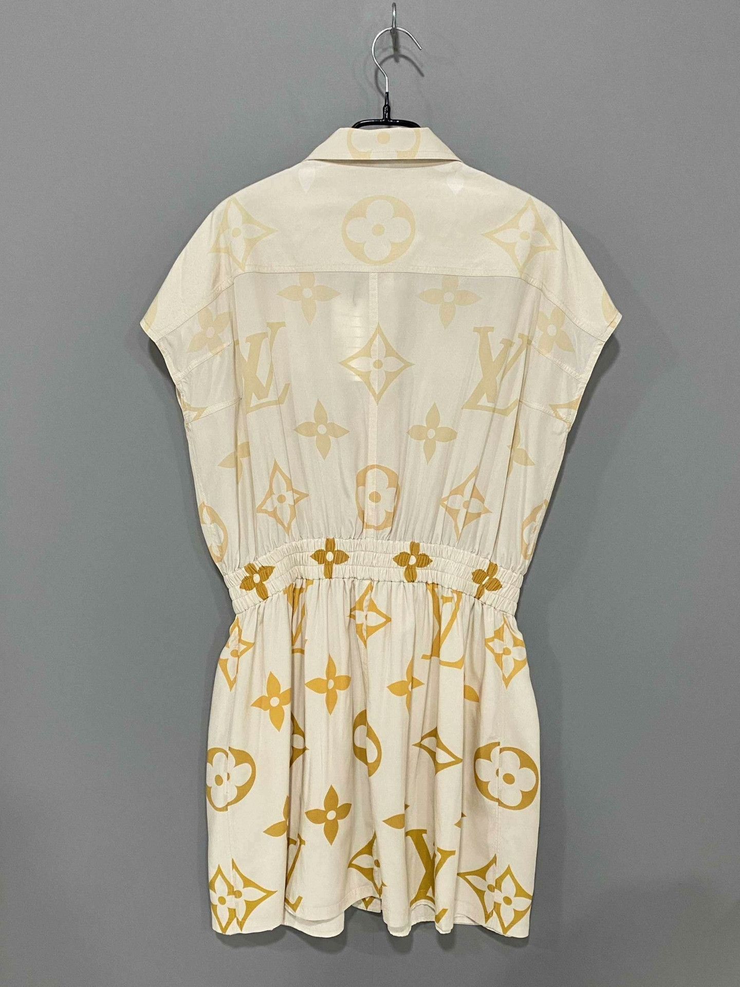 Louis Vuitton Louis Vuitton Sleeveless Silk Monogram Dress Size S / US 4 / IT 40 - 3 Thumbnail