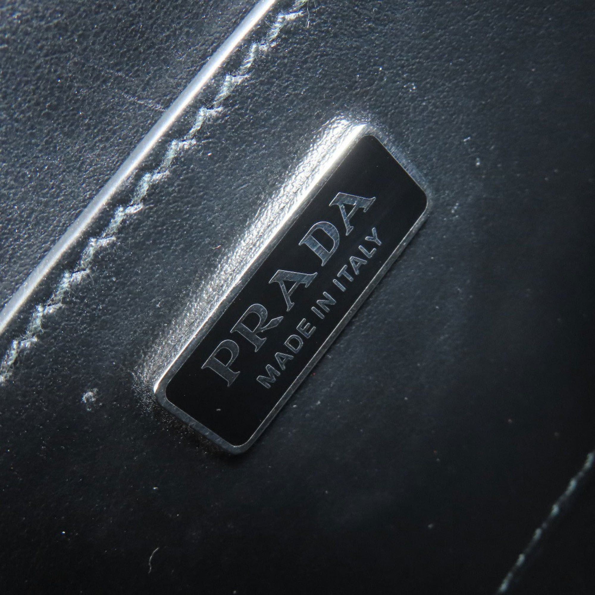 Prada Prada logo brushed leather shoulder bag for women Size ONE SIZE - 6 Thumbnail
